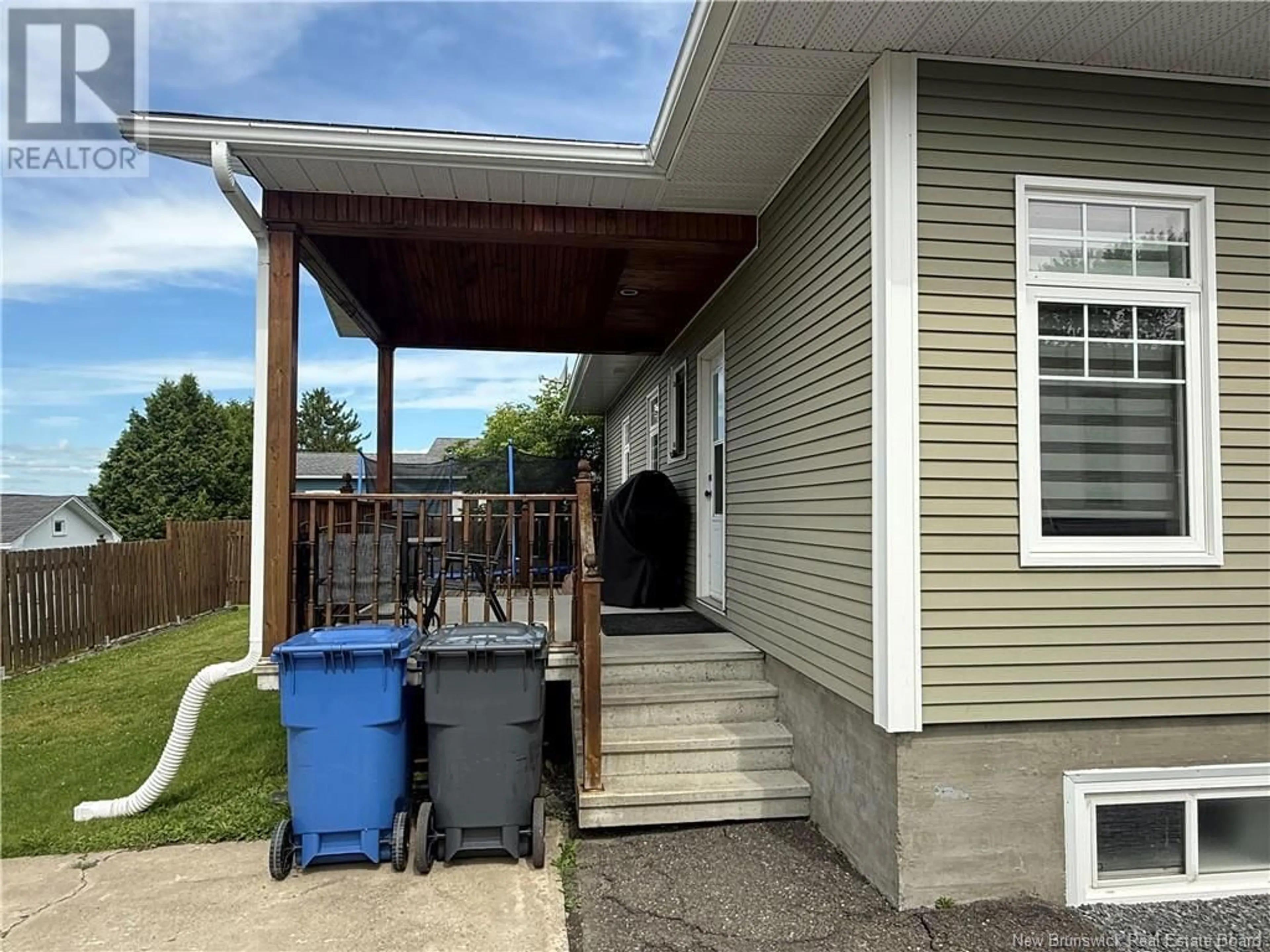 Home with vinyl exterior material, street for 227 ST GEORGES STREET, Grand-Sault/Grand Falls New Brunswick E3Y1C3
