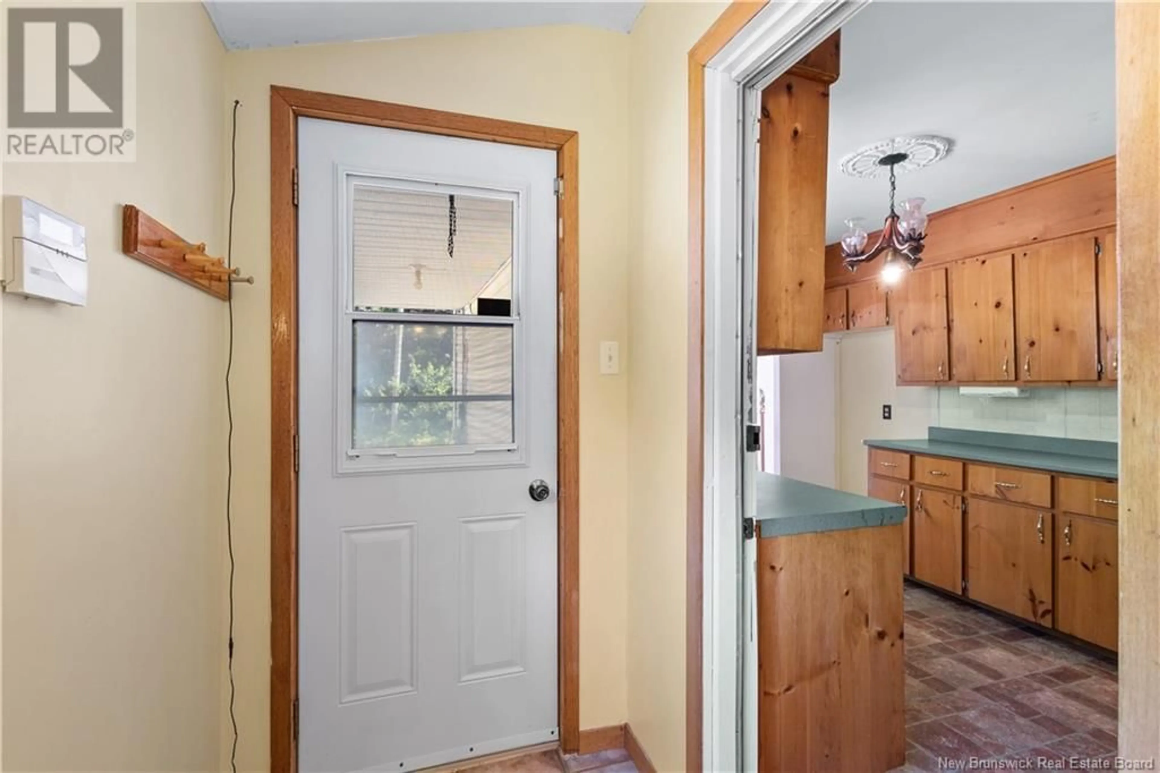 Indoor entryway for 30 JOHNSON ROAD, Lower Newcastle New Brunswick E1V7G9