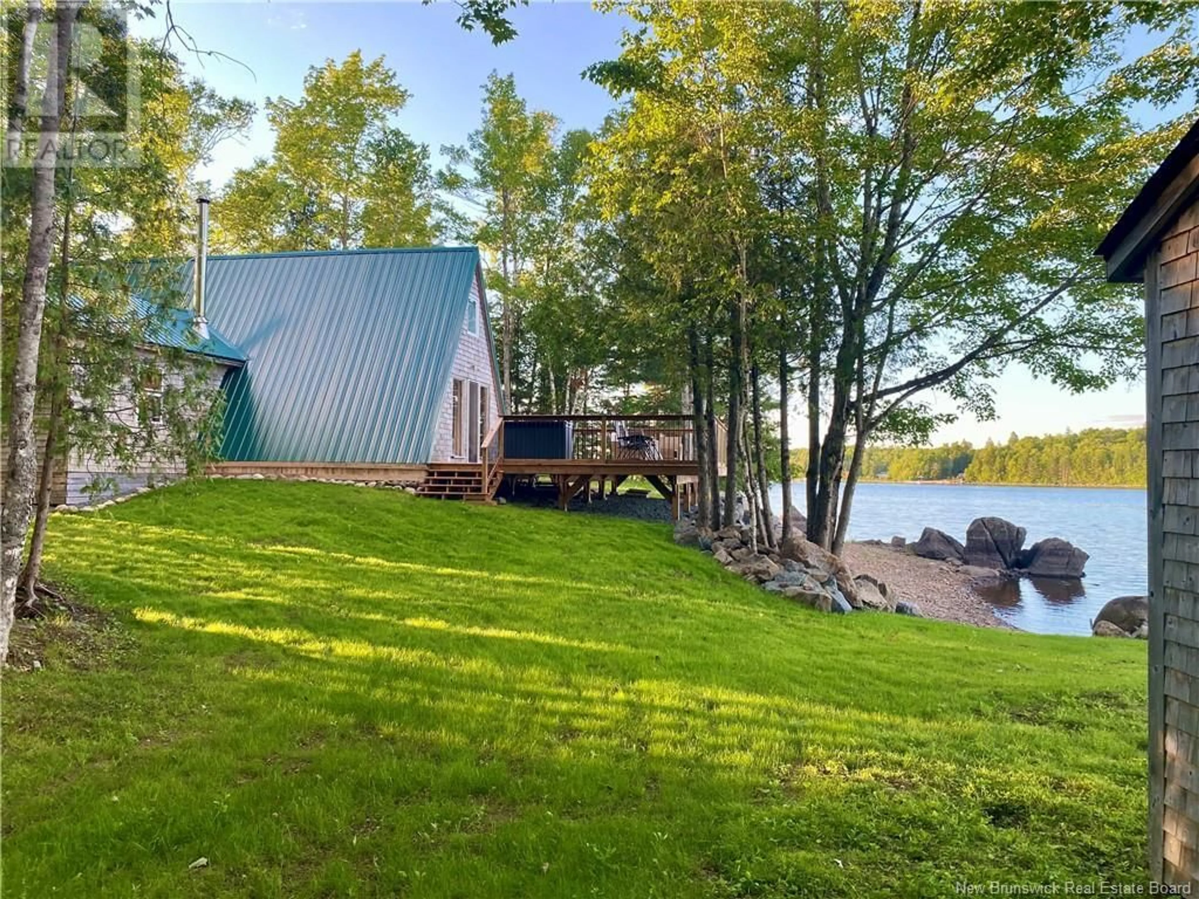 A pic from outside/outdoor area/front of a property/back of a property/a pic from drone, water/lake/river/ocean view for 224 OLD QUARRY ROAD, Bethel New Brunswick E5C2T9