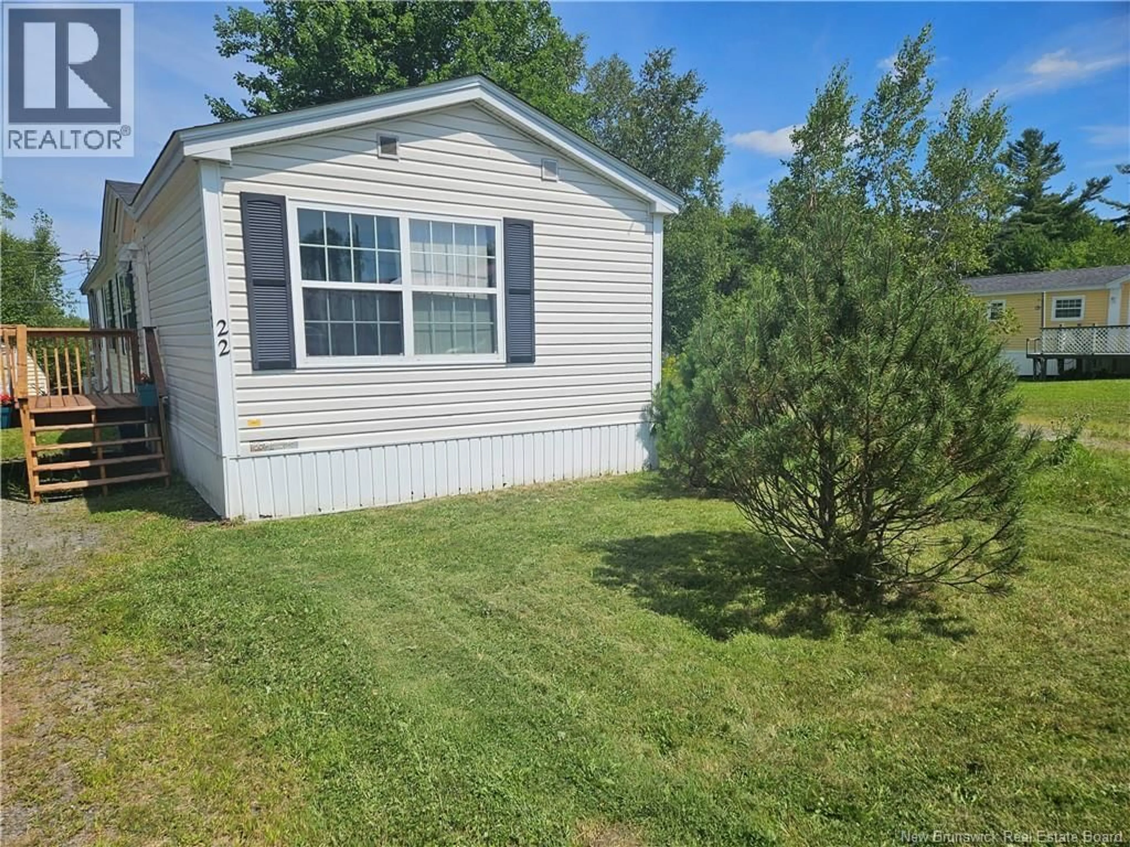 Home with vinyl exterior material, water/lake/river/ocean view for 22 LESLEE DRIVE, Lincoln New Brunswick E3B6W5