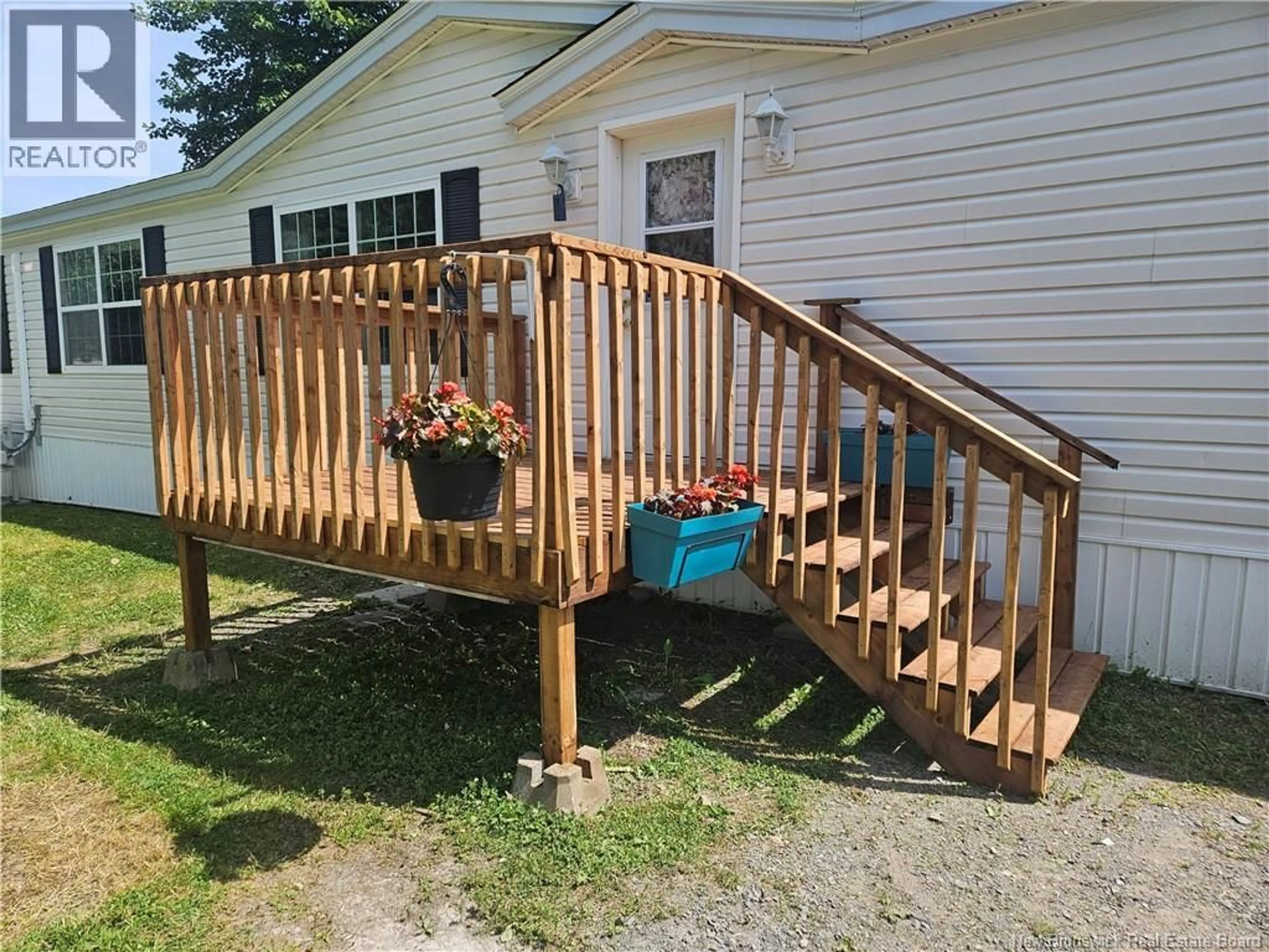 Patio, street for 22 LESLEE DRIVE, Lincoln New Brunswick E3B6W5