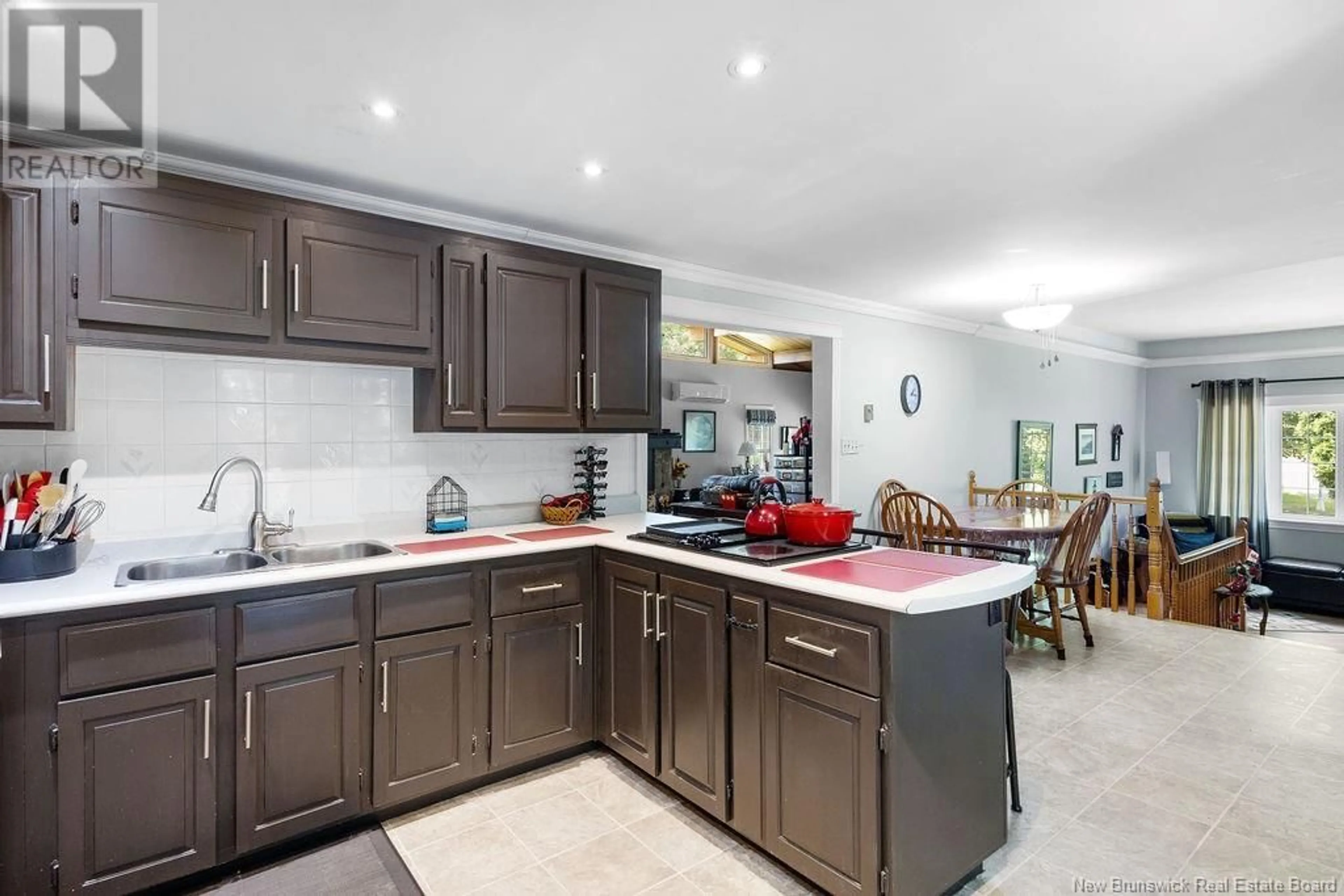 Open concept kitchen, ceramic/tile floor for 3168 KING GEORGE HIGHWAY, Miramichi New Brunswick E1V7B9