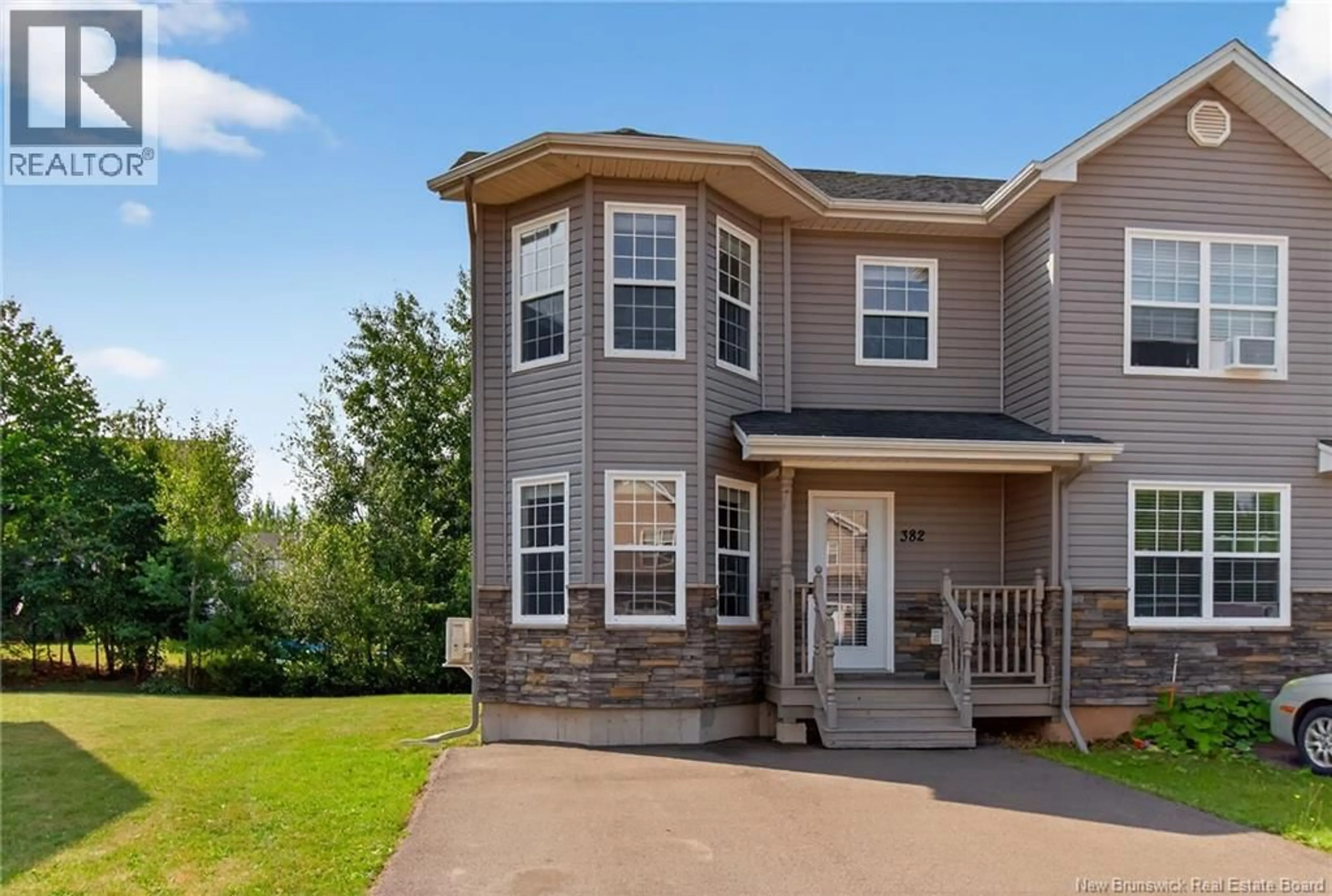 Home with vinyl exterior material, unknown for 382 DOLBEAU STREET, Dieppe New Brunswick E1A9R1