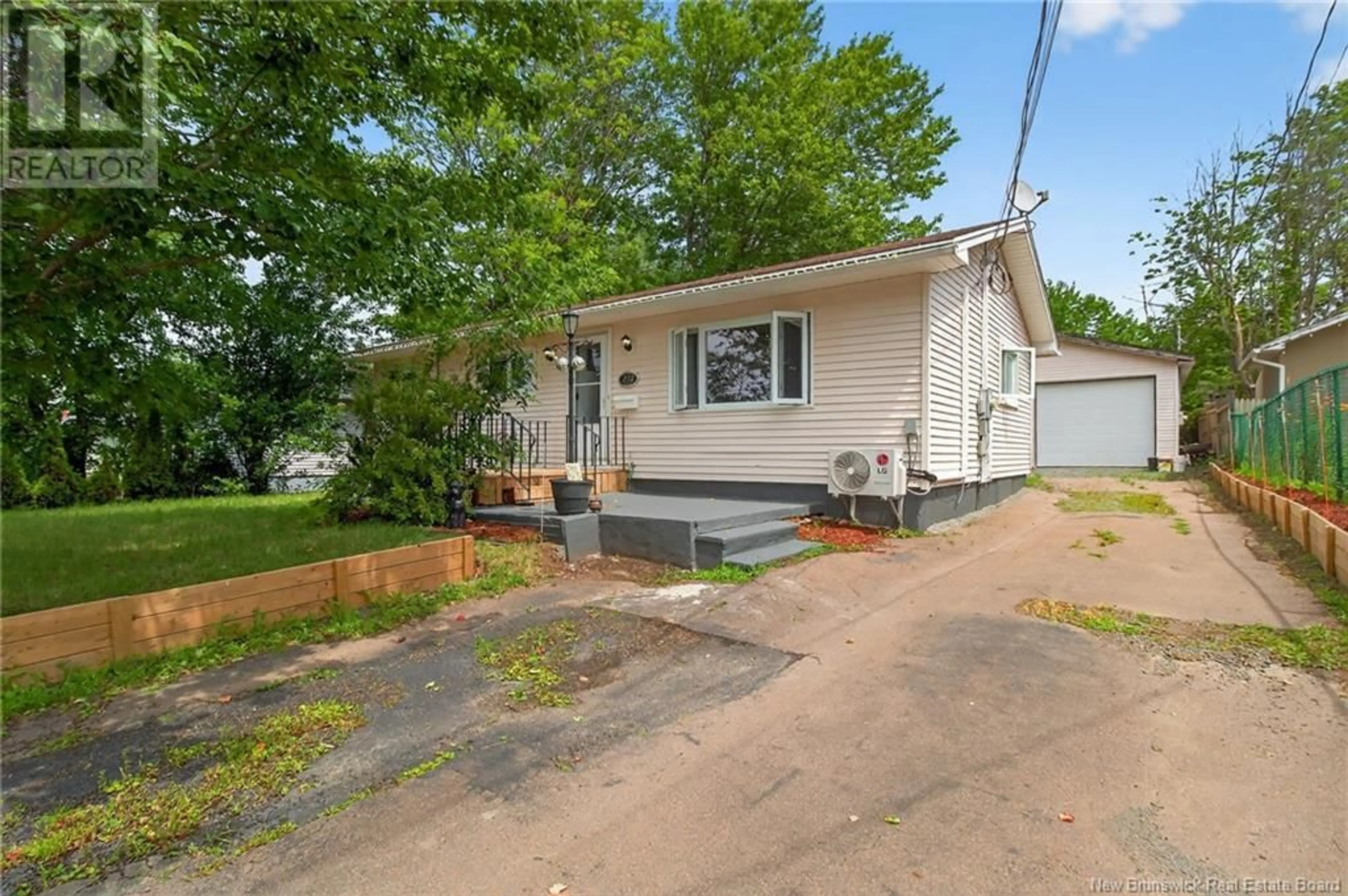 Unknown for 212 OGDEN DRIVE, Riverview New Brunswick E1B2S4