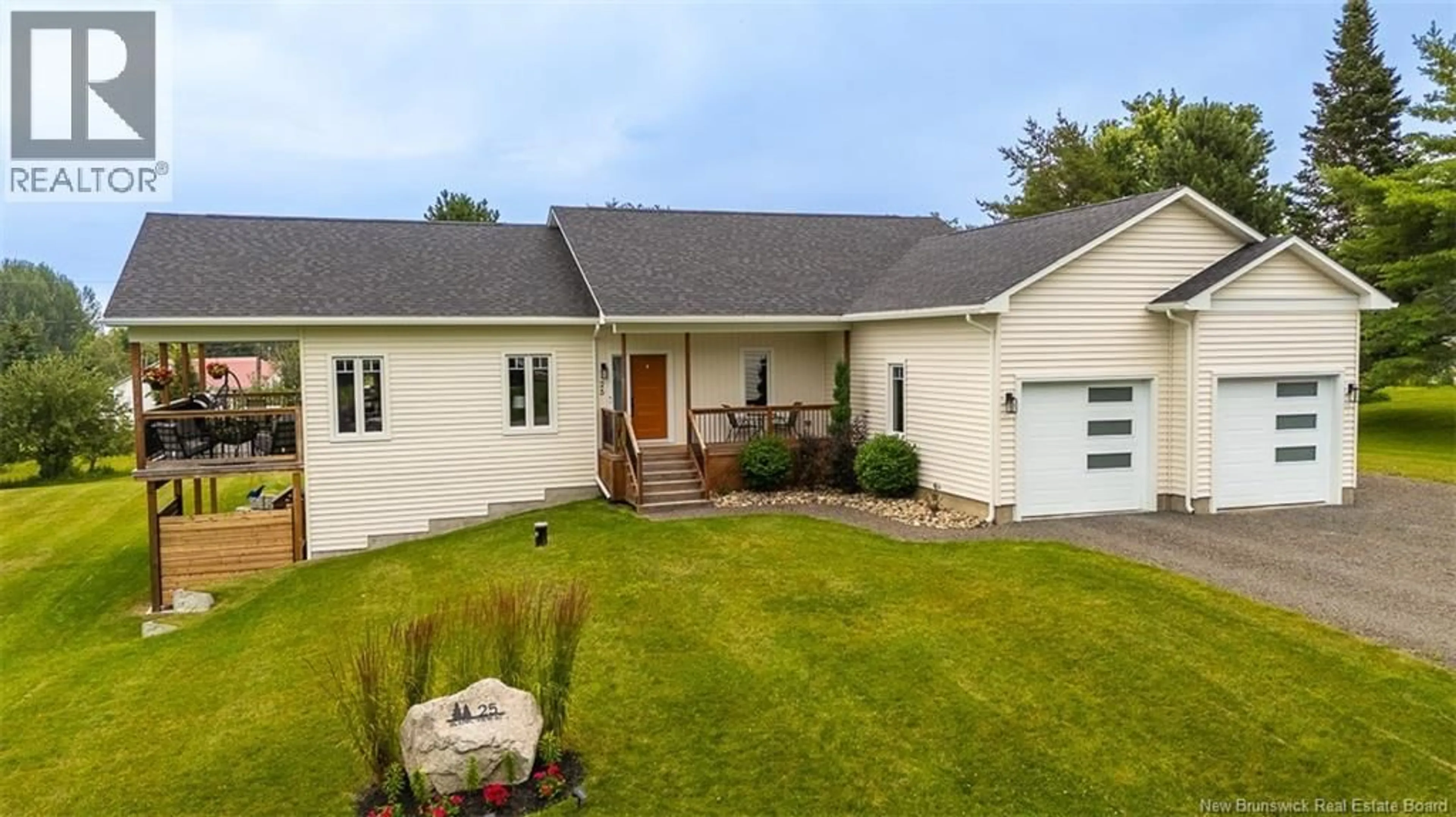 A pic from outside/outdoor area/front of a property/back of a property/a pic from drone, street for 25 SCENIC VIEW STREET, Island View New Brunswick E3E1A1
