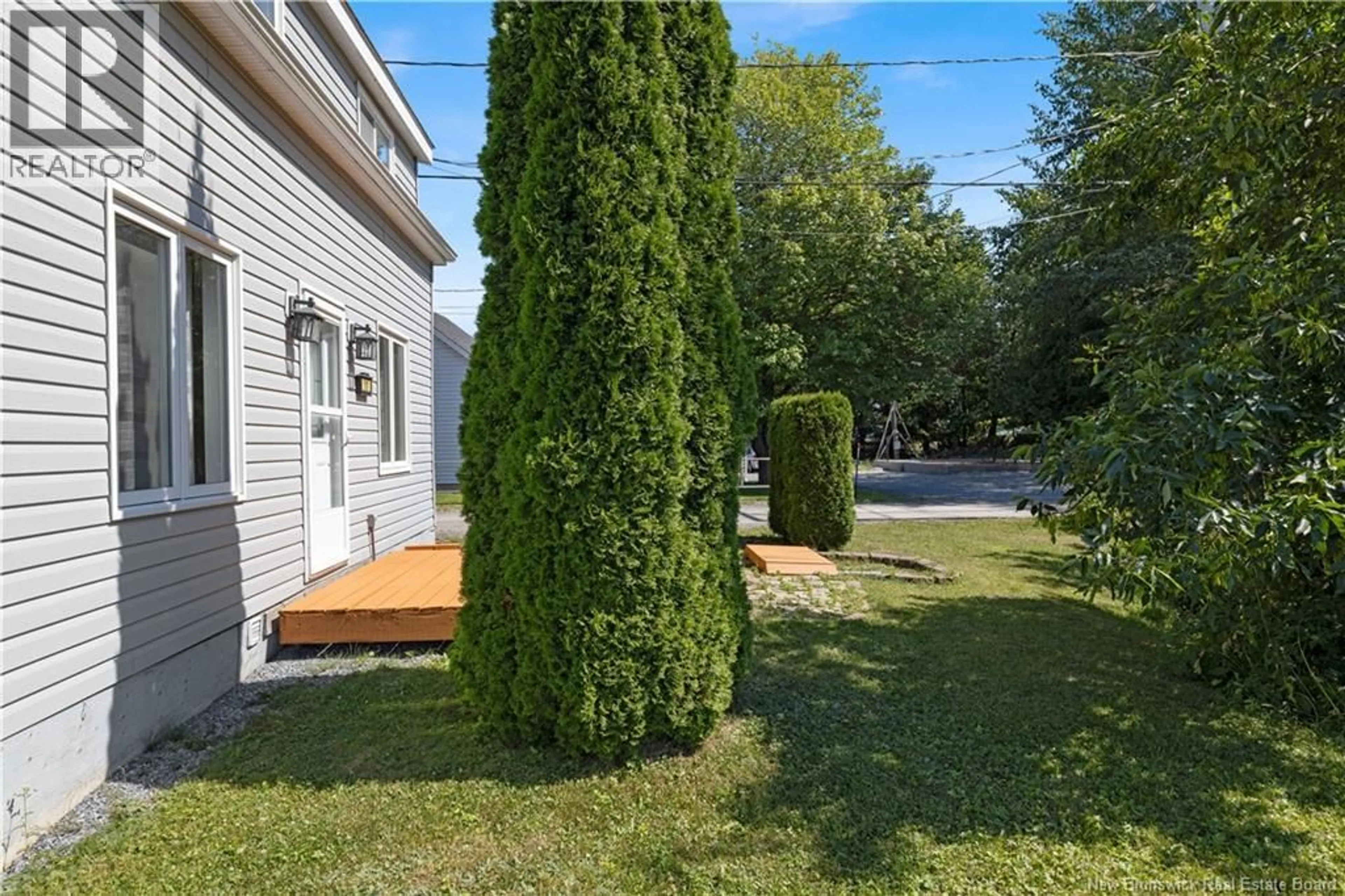 Patio, street for 11 BY ROAD NO.2, Saint John New Brunswick E2M6G9