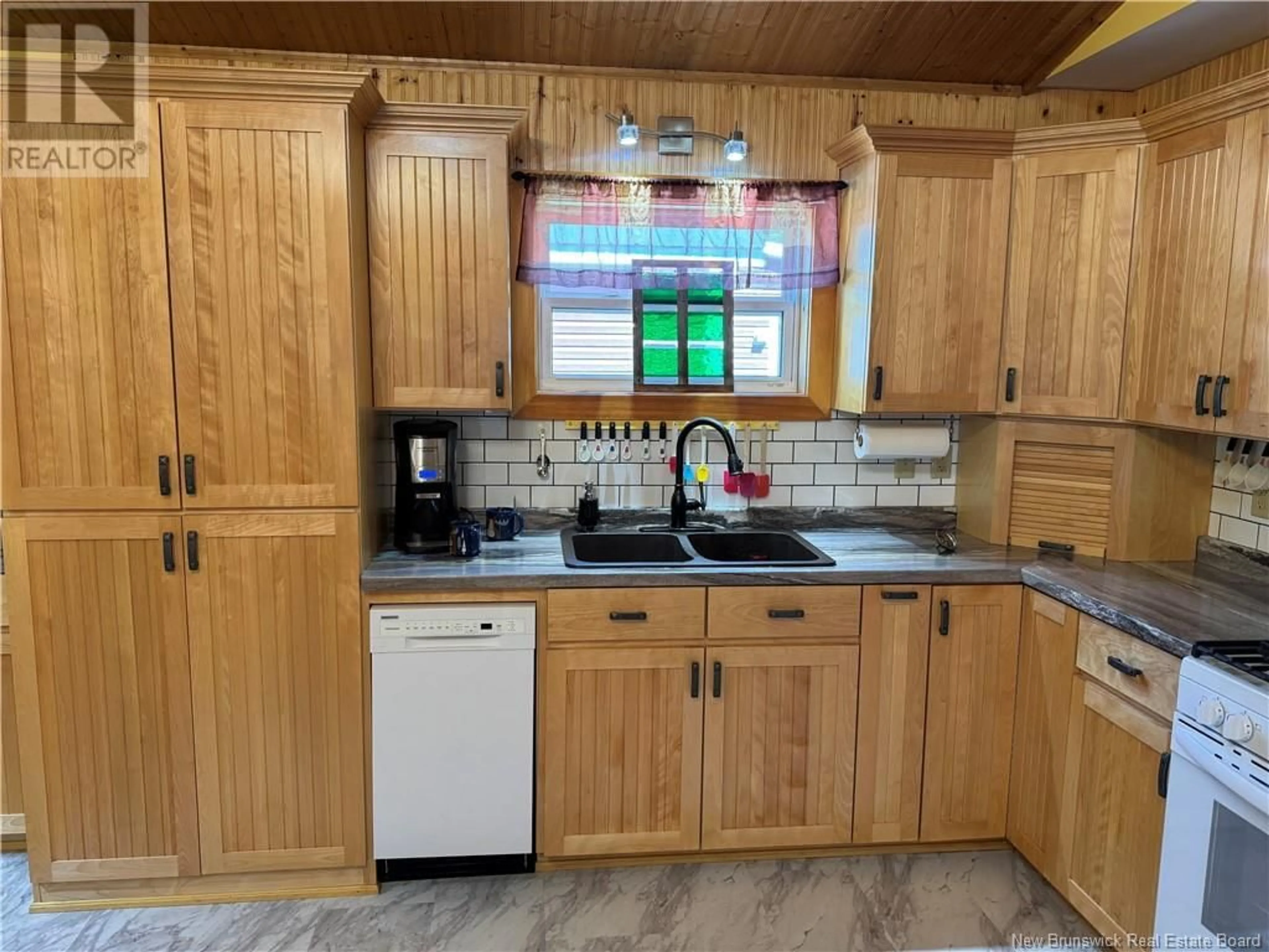 Standard kitchen, unknown for 11 BURTT CLIFF ROAD, Juniper New Brunswick E7L1J1