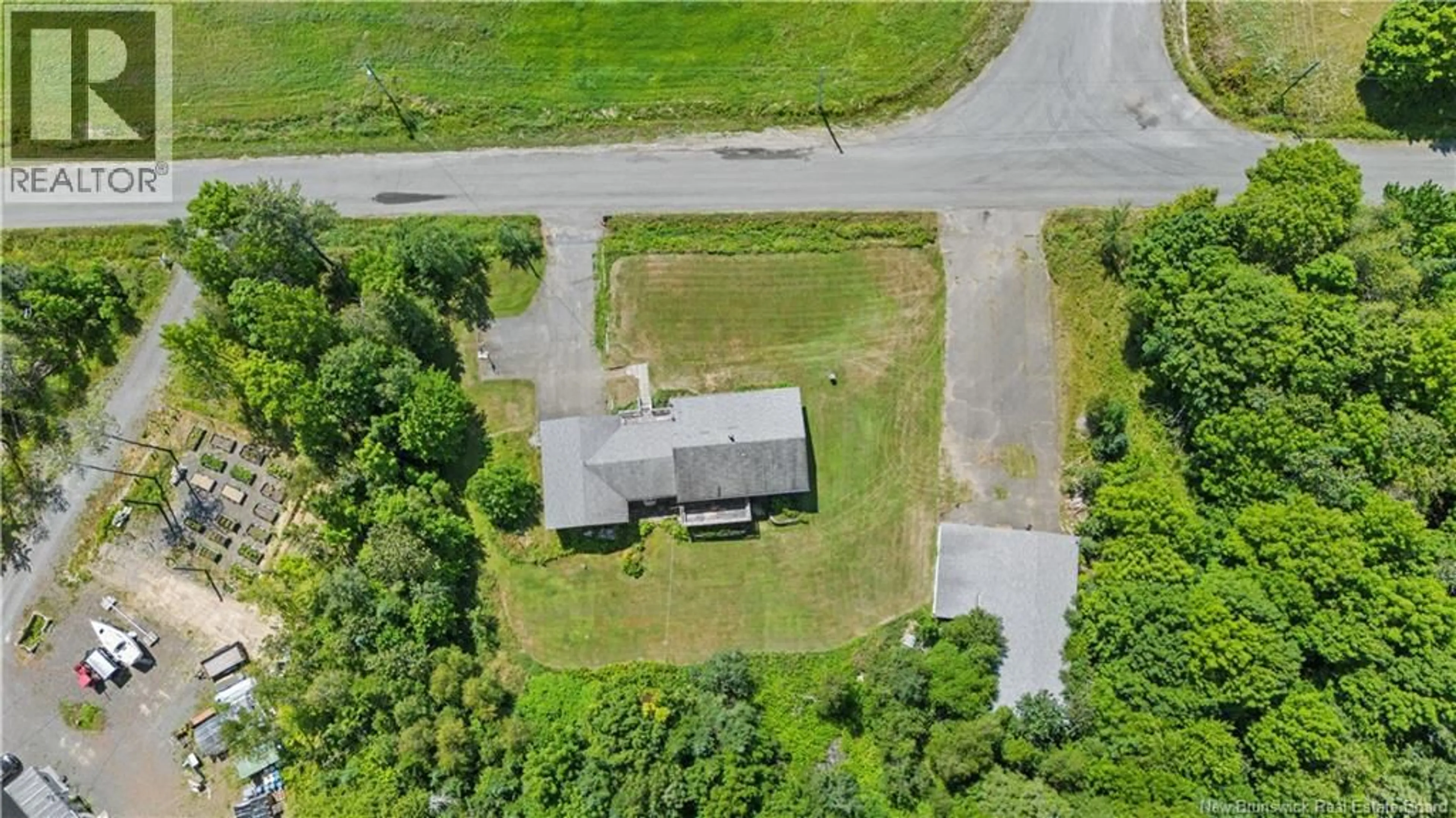 A pic from outside/outdoor area/front of a property/back of a property/a pic from drone, building for 330 TRIPP SETTLEMENT ROAD, Keswick Ridge New Brunswick E6L1W3