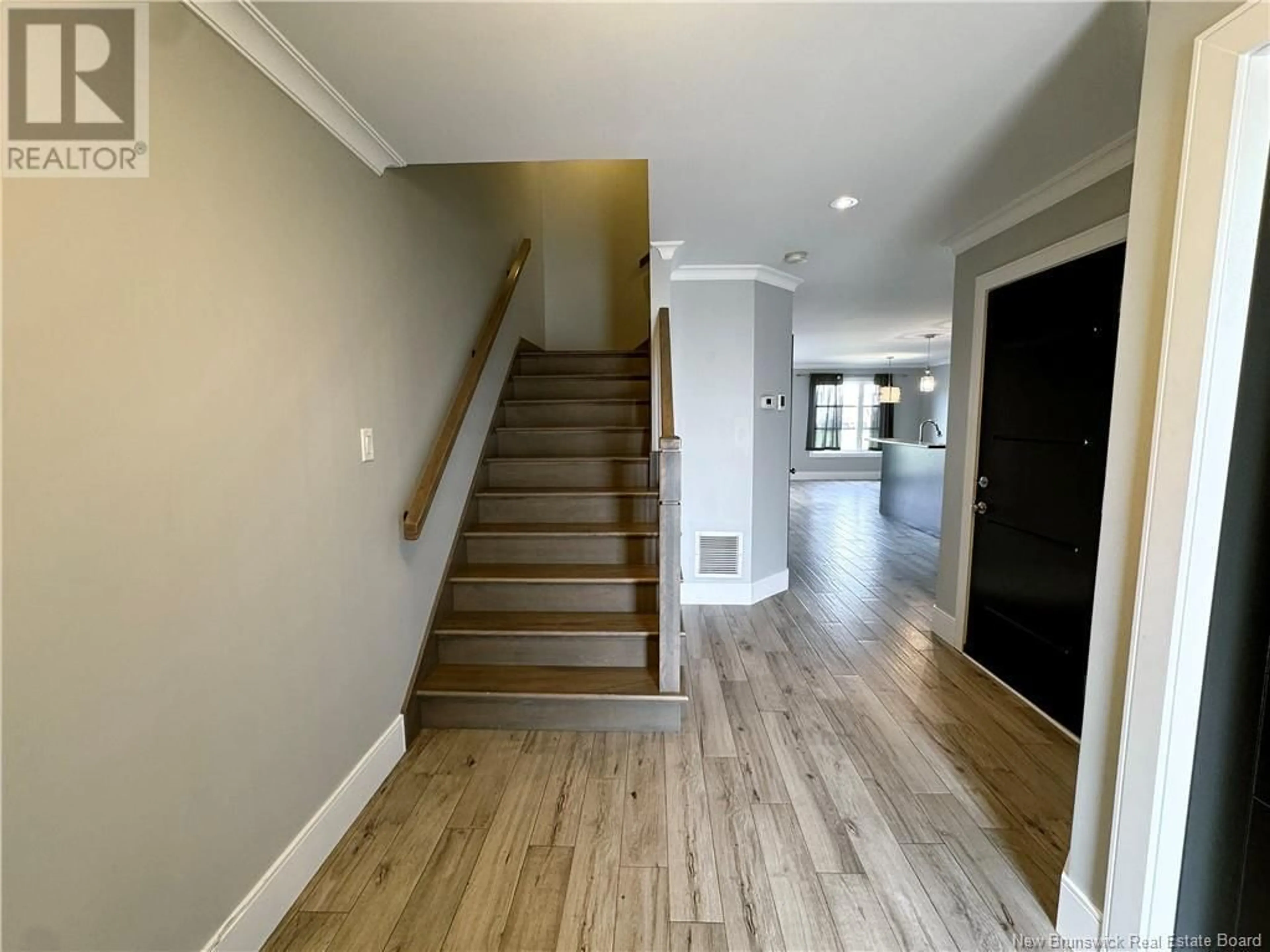 Indoor entryway for 49 FRANCFORT CRESCENT, Moncton New Brunswick E1G5W6