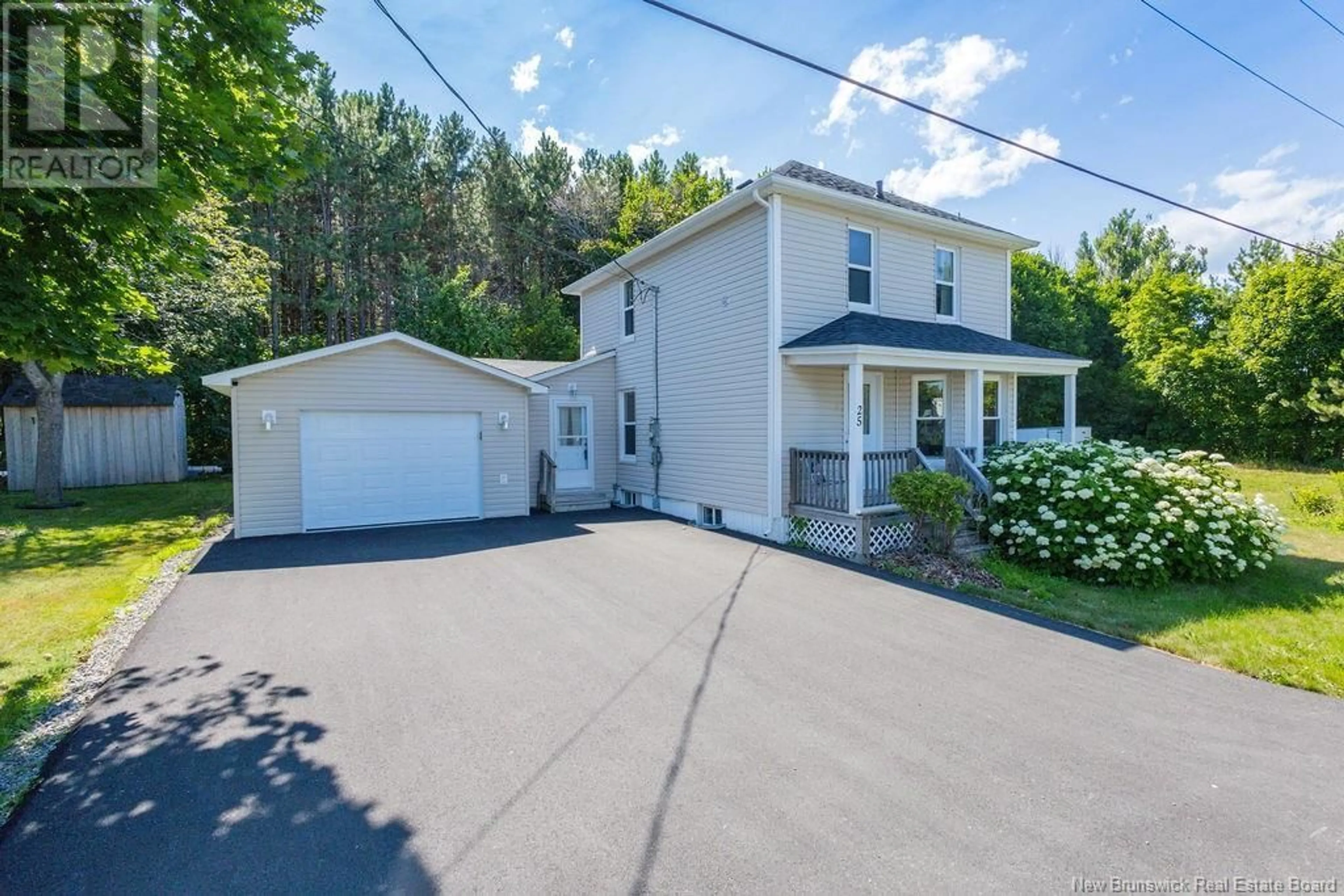 A pic from outside/outdoor area/front of a property/back of a property/a pic from drone, street for 25 KNOX STREET, Miramichi New Brunswick E1N4K1