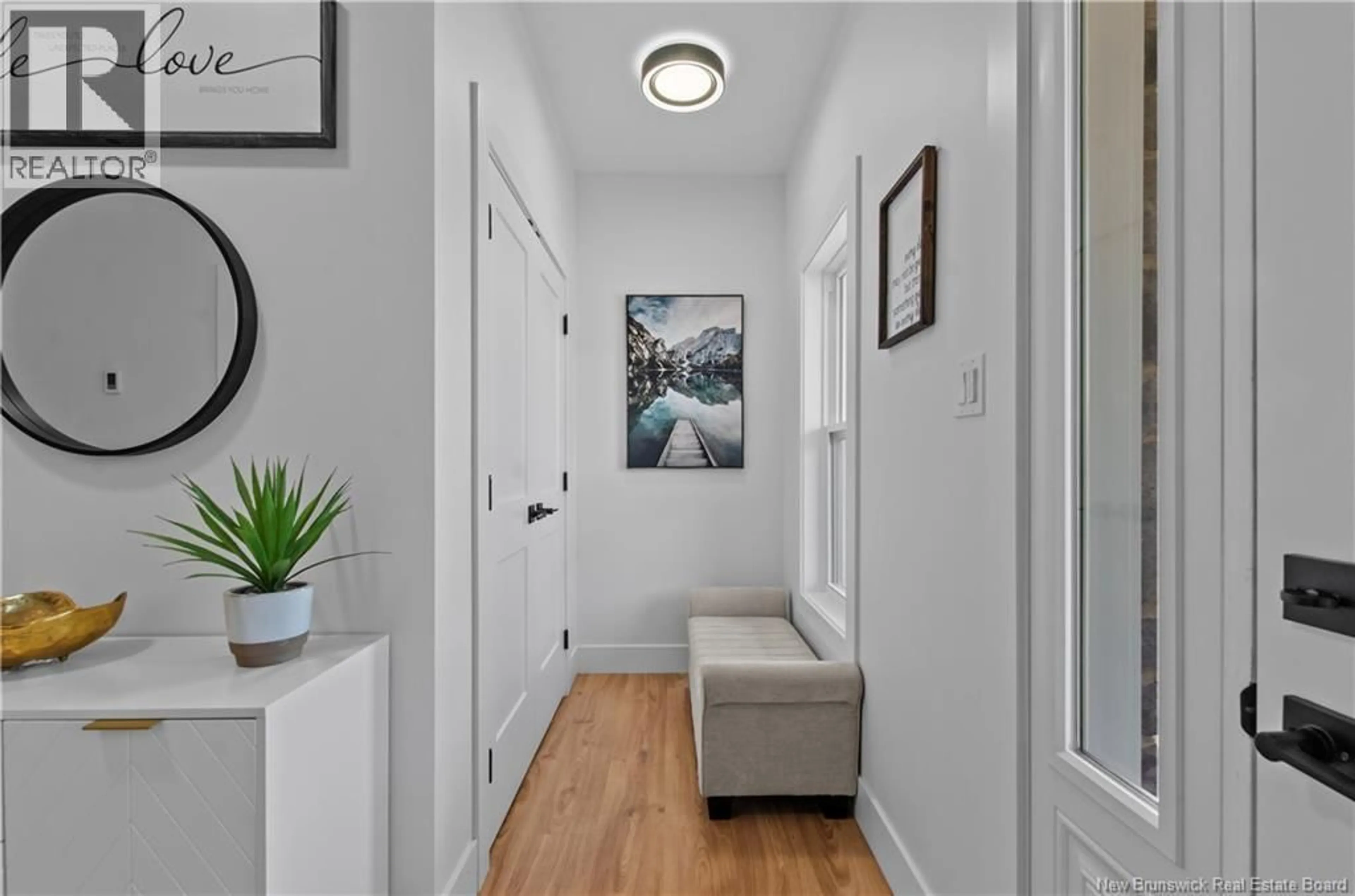Indoor entryway for 32 STAPLETON STREET, Fredericton New Brunswick E3C0J4