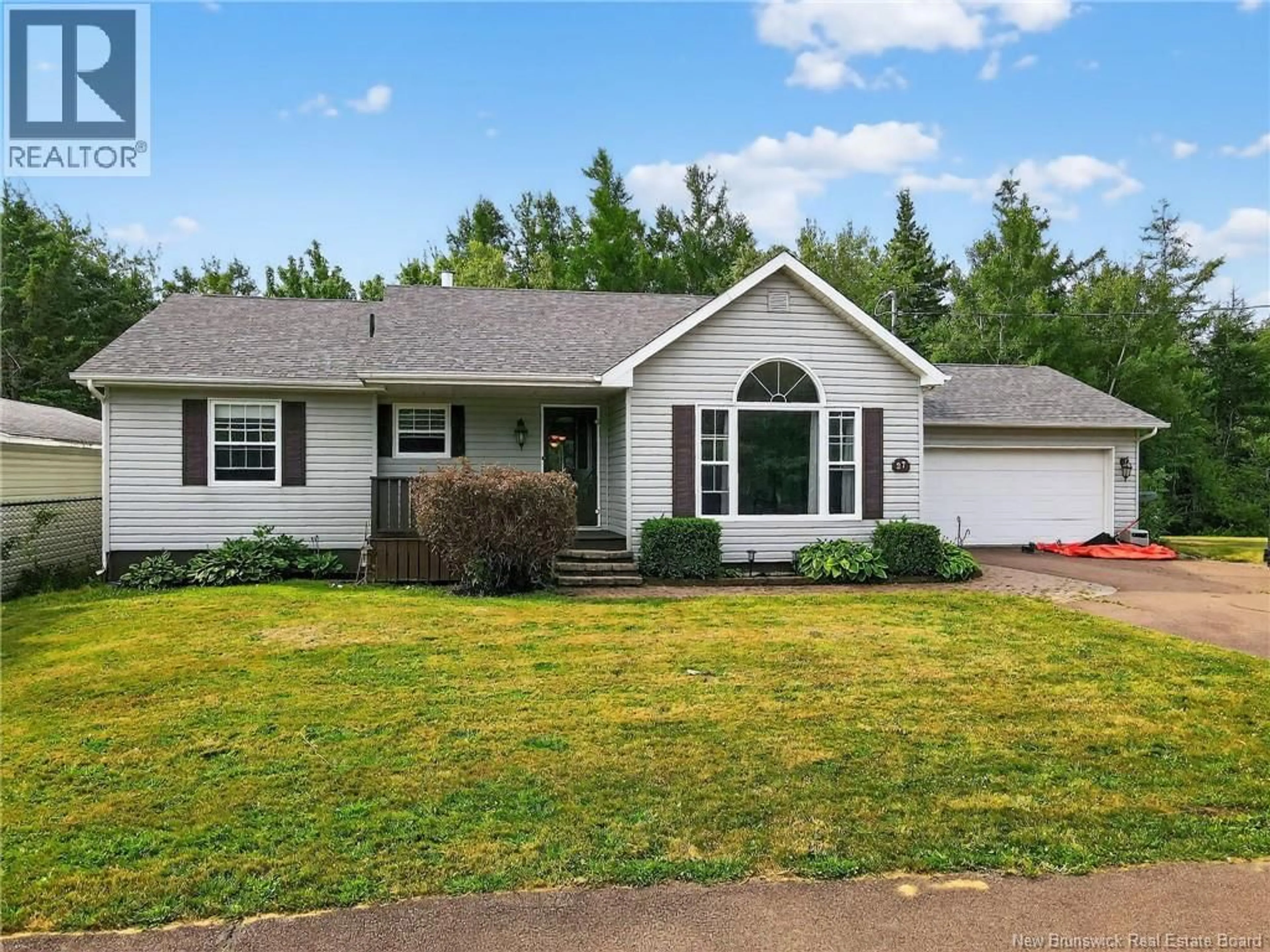 Home with vinyl exterior material, street for 27 SCOTCH SETTLEMENT ROAD, Moncton New Brunswick E1H1P6