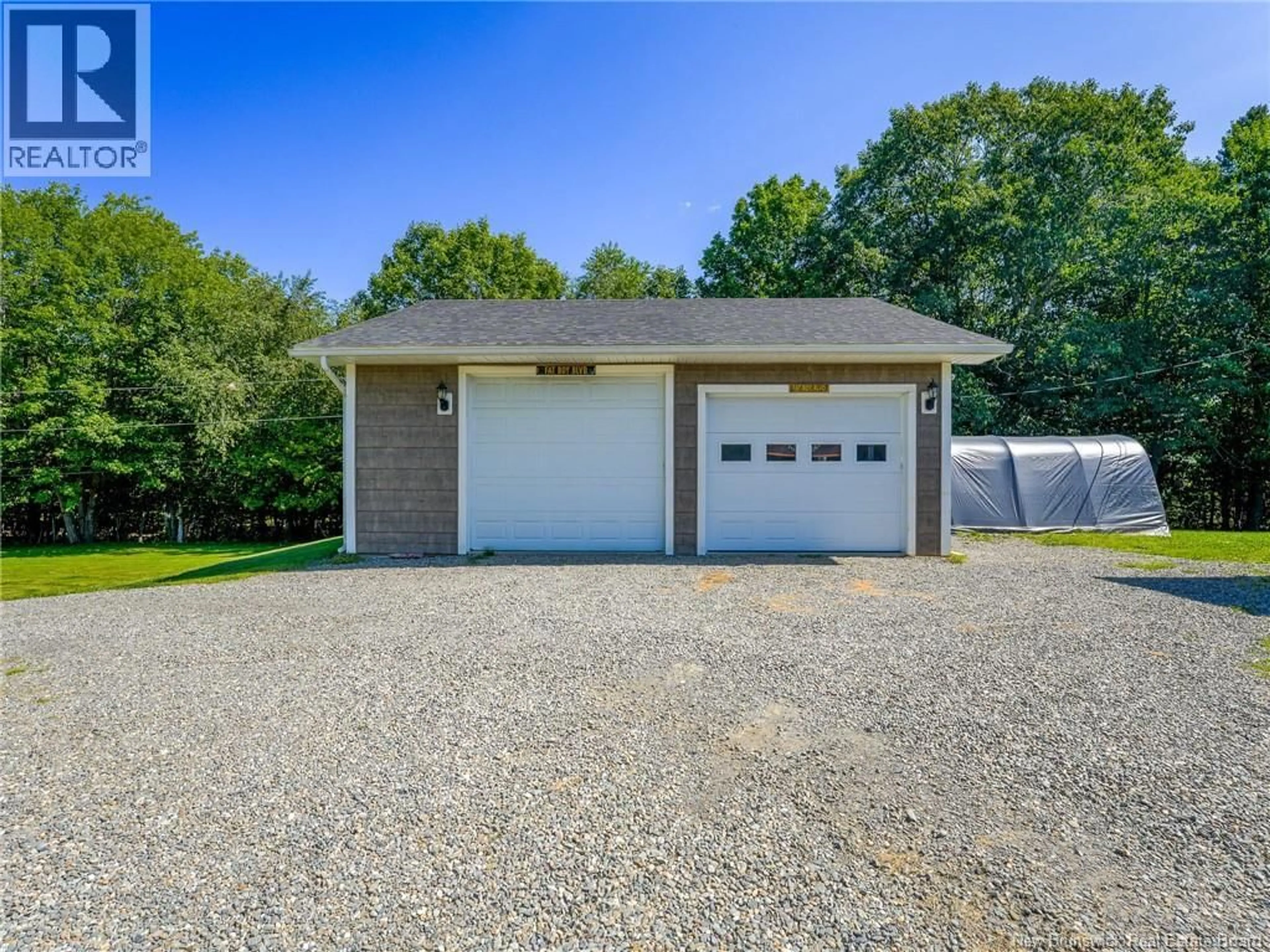 Indoor garage for 441 LEDGE ROAD, Crocker Hill New Brunswick E3L3N5