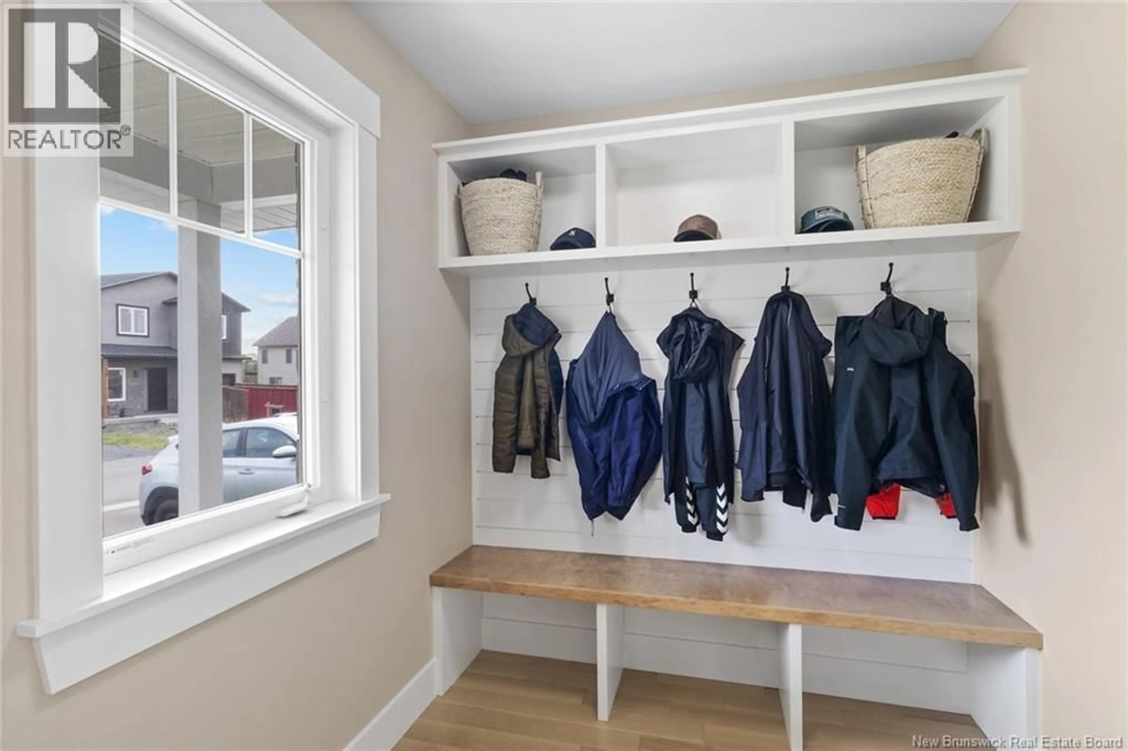 Unknown for 27 WEAVERS WAY, Fredericton New Brunswick E3A3P8