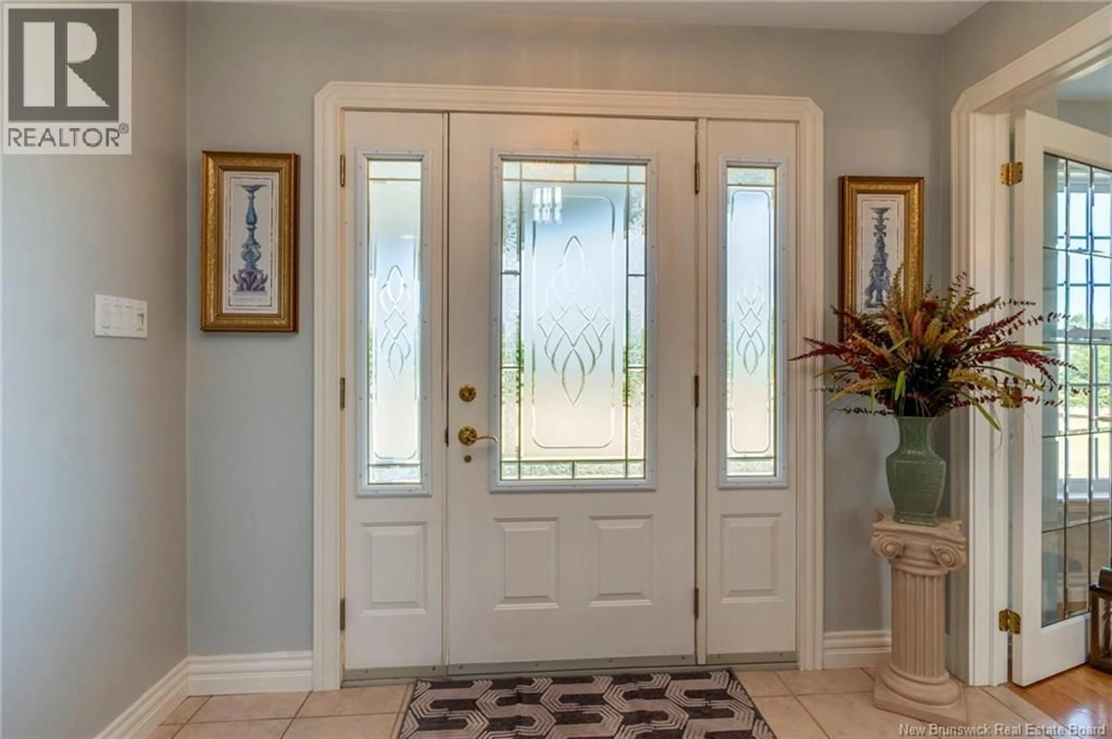 Indoor entryway for 51 CHEMIN DU CAMP, Petit-Cap New Brunswick E4N2V9