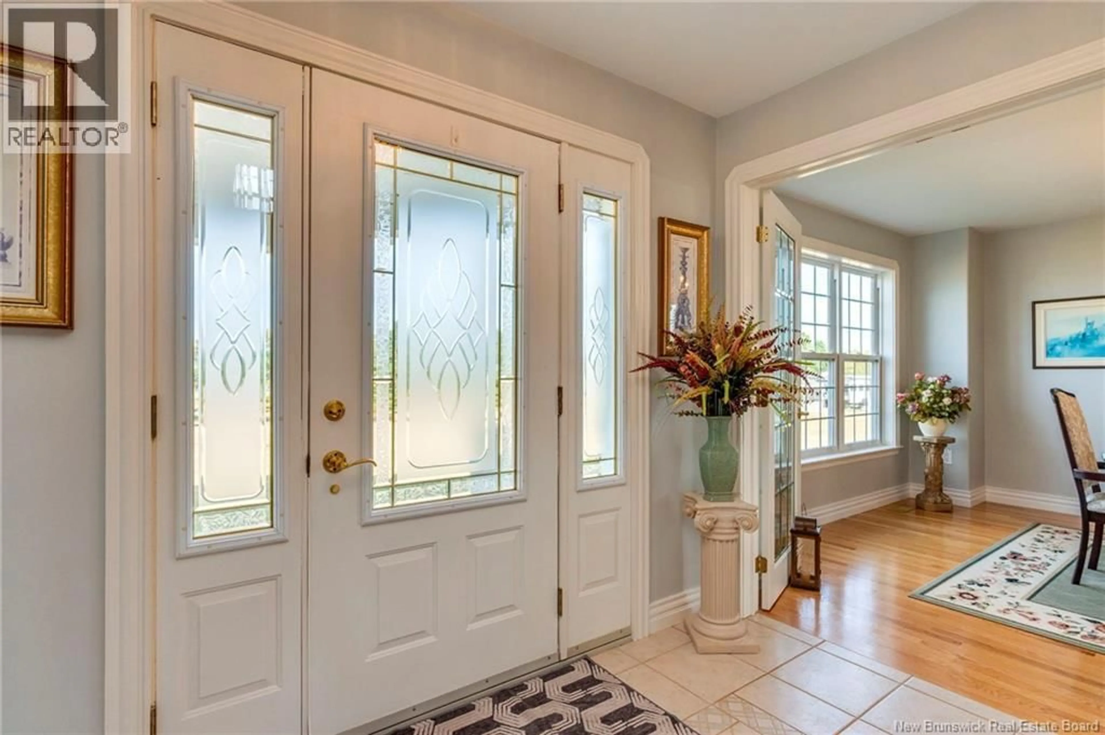 Indoor entryway for 51 CHEMIN DU CAMP, Petit-Cap New Brunswick E4N2V9