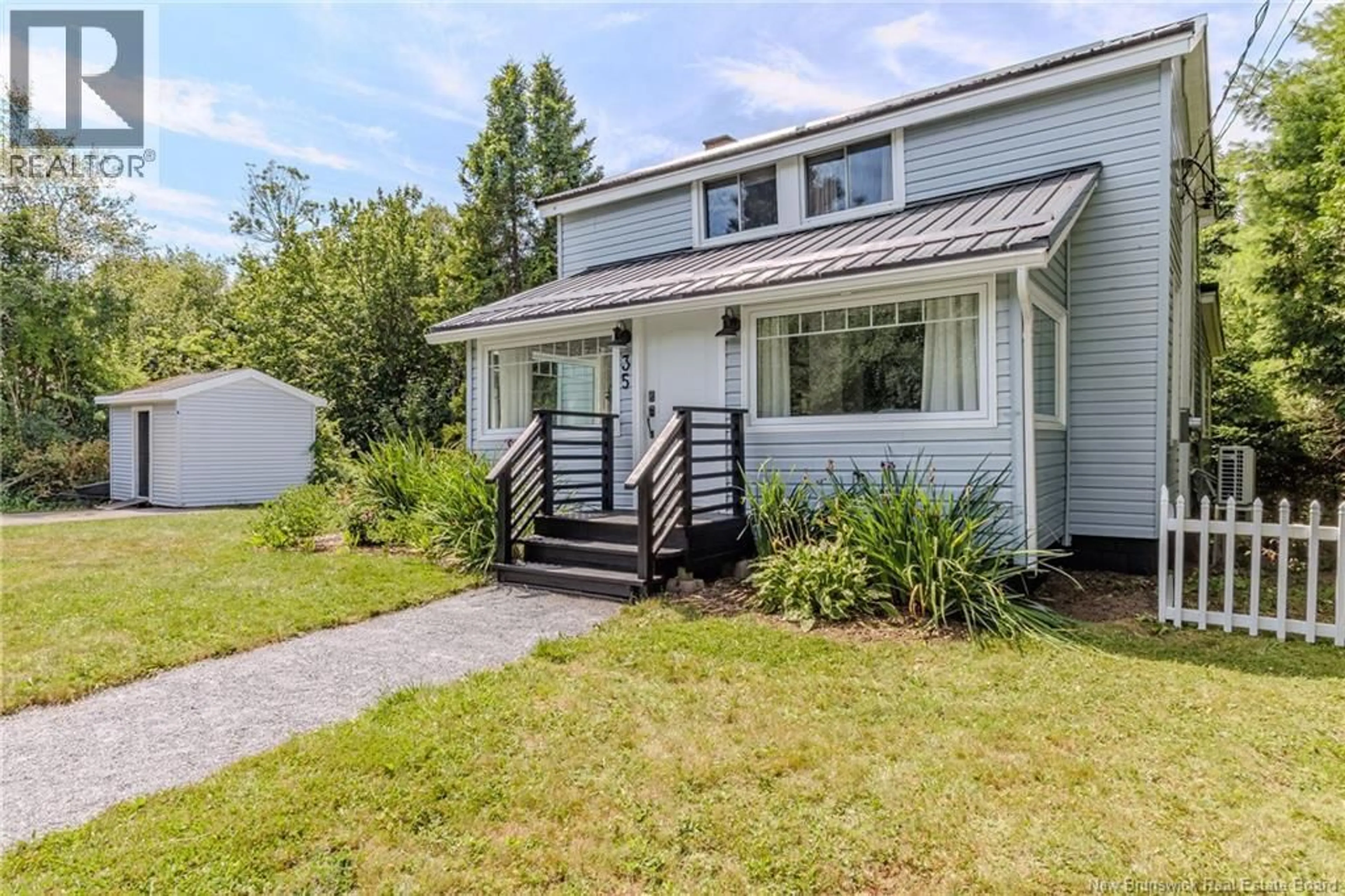 Home with vinyl exterior material, street for 35 CENTRAL AVENUE, Grand Bay-Westfield New Brunswick E5K2M5