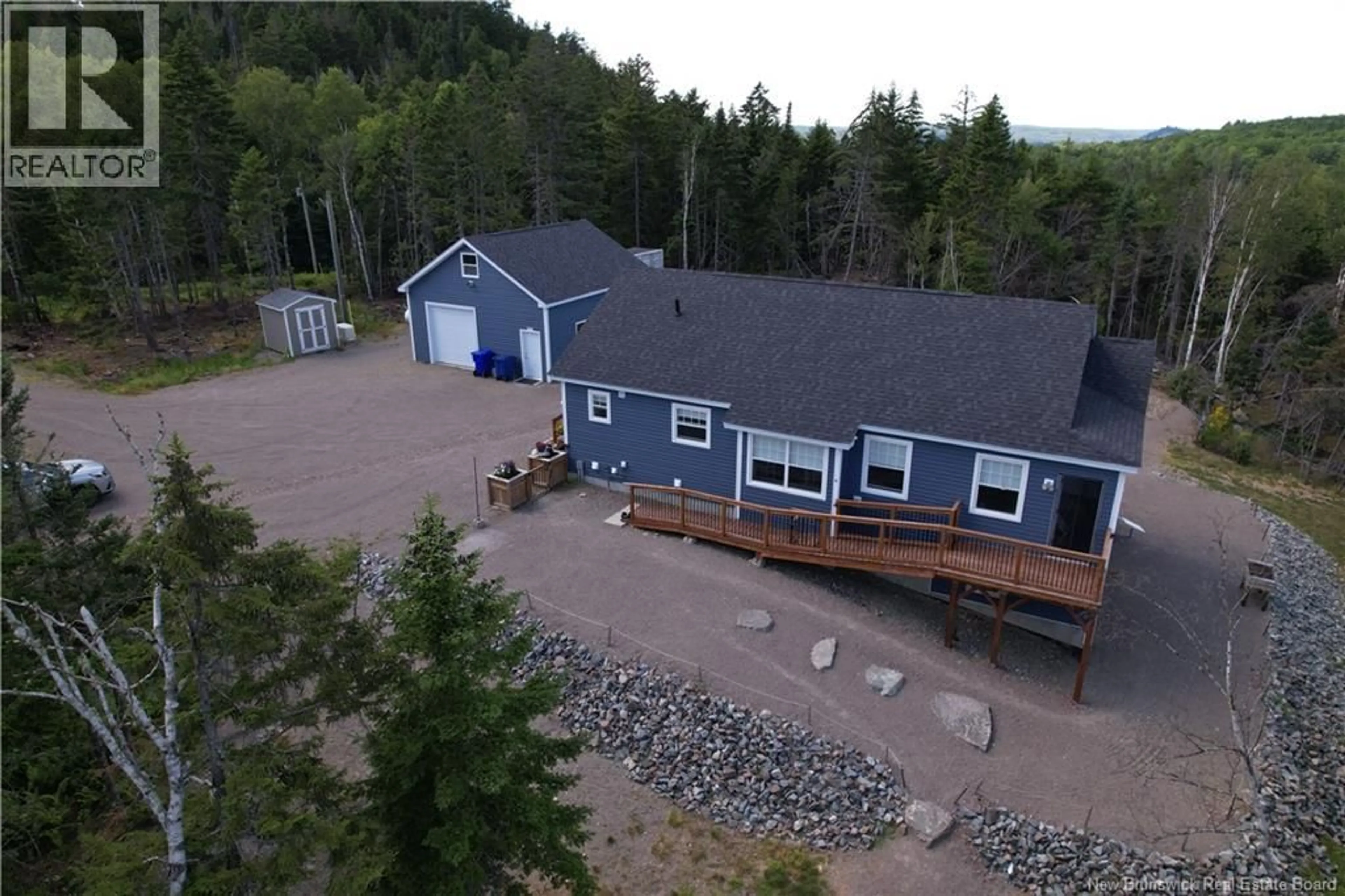 A pic from outside/outdoor area/front of a property/back of a property/a pic from drone, mountain view for 393 HILLS POINT ROAD, Oak Bay New Brunswick E3L4J9
