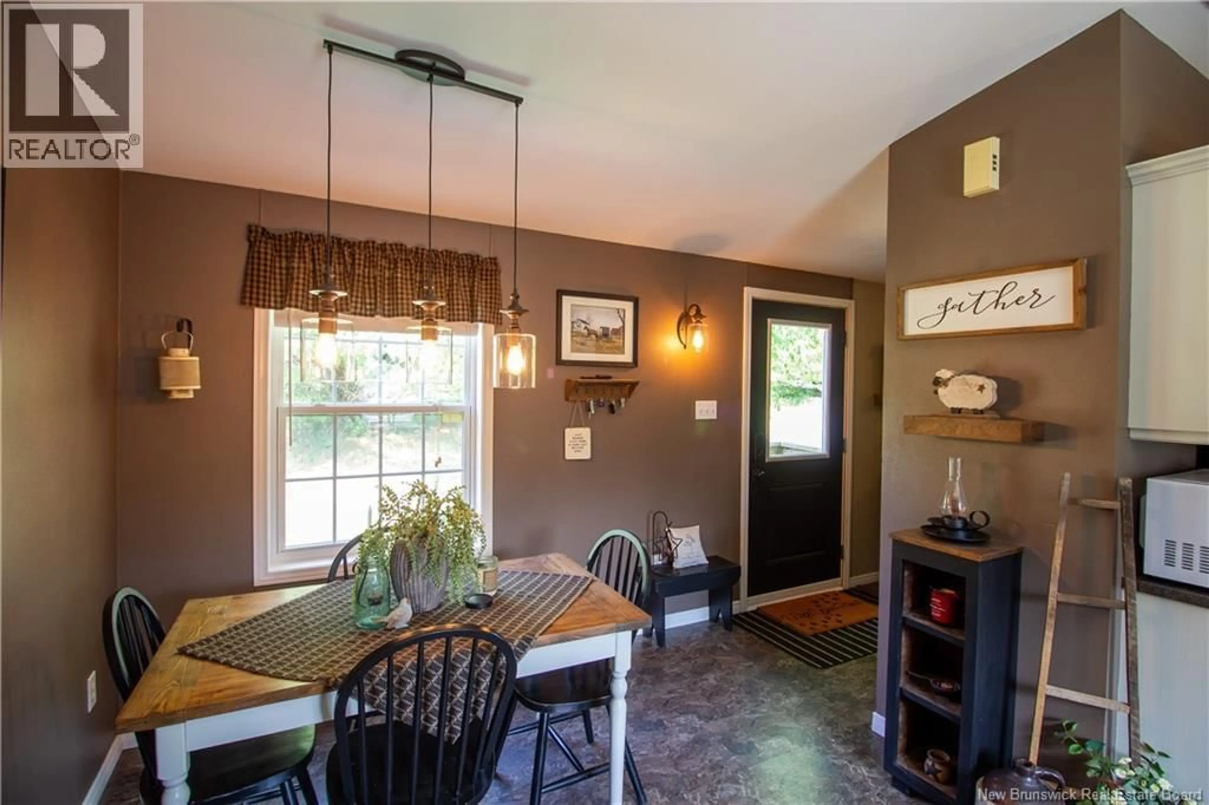 Dining room, unknown for 395 TITUSVILLE ROAD, Titusville New Brunswick E5N3T1