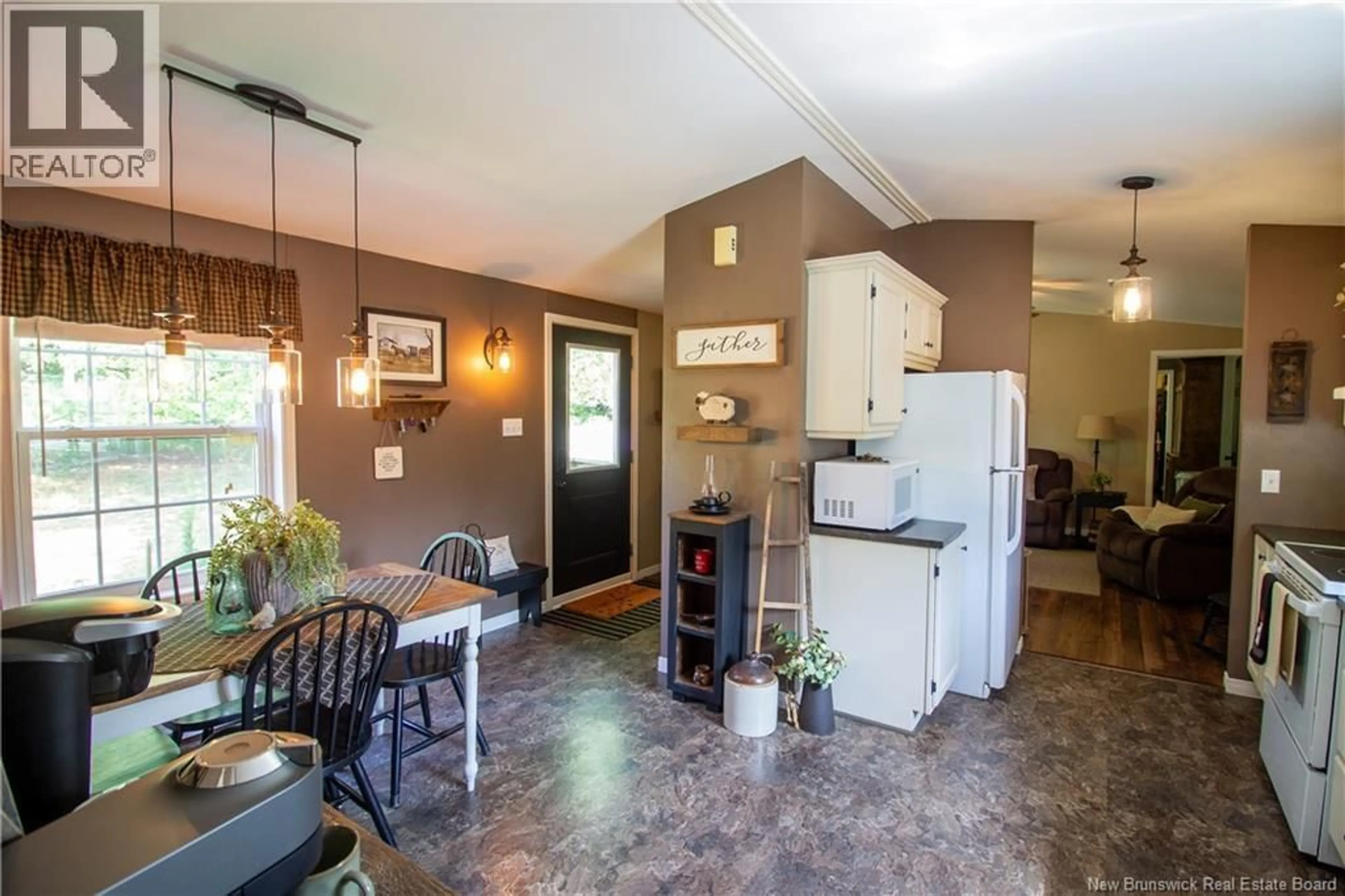 Open concept kitchen, ceramic/tile floor for 395 TITUSVILLE ROAD, Titusville New Brunswick E5N3T1