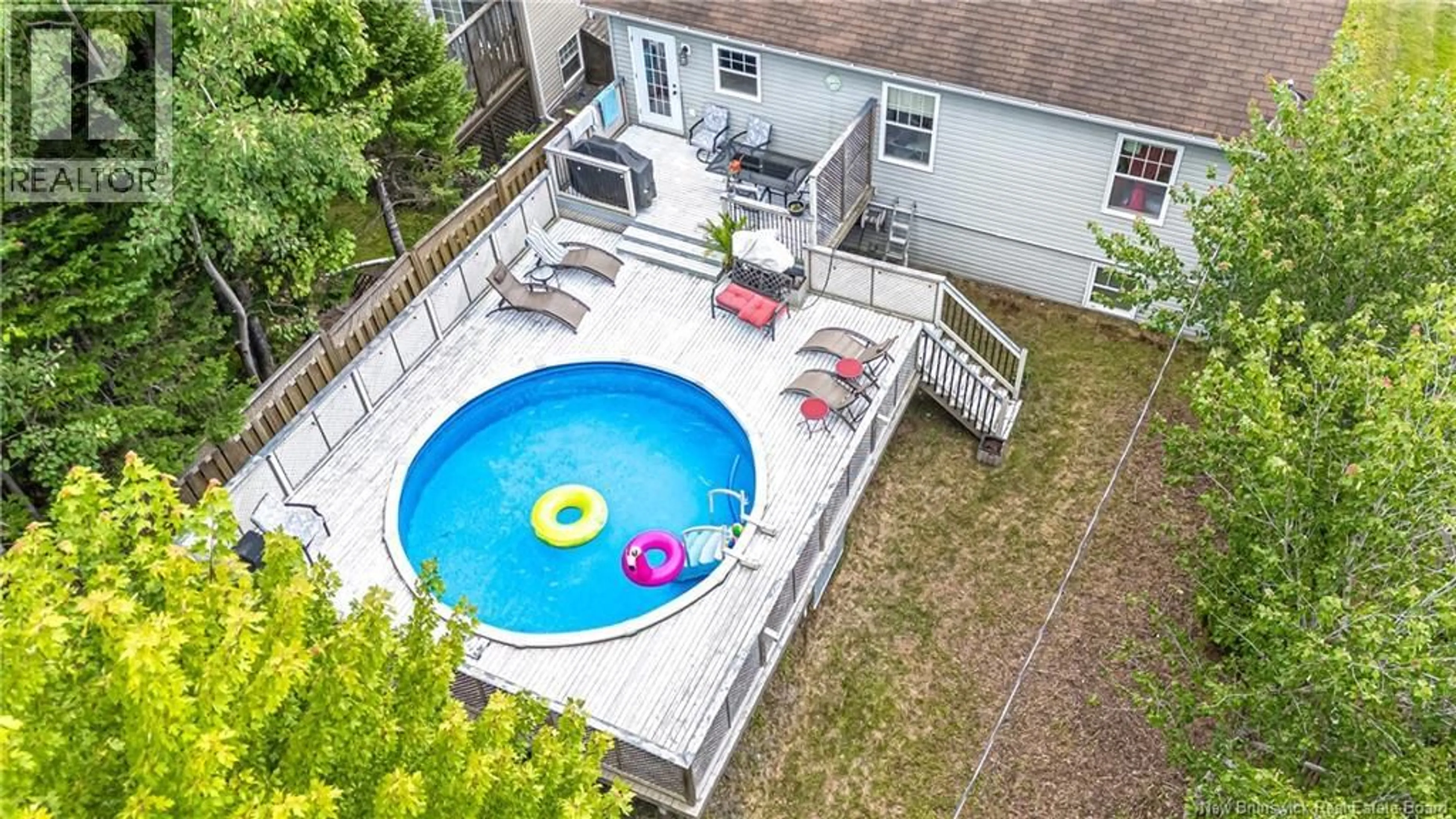 A pic from outside/outdoor area/front of a property/back of a property/a pic from drone, water/lake/river/ocean view for 30 BROWN BOULEVARD, Fredericton New Brunswick E3A0E4