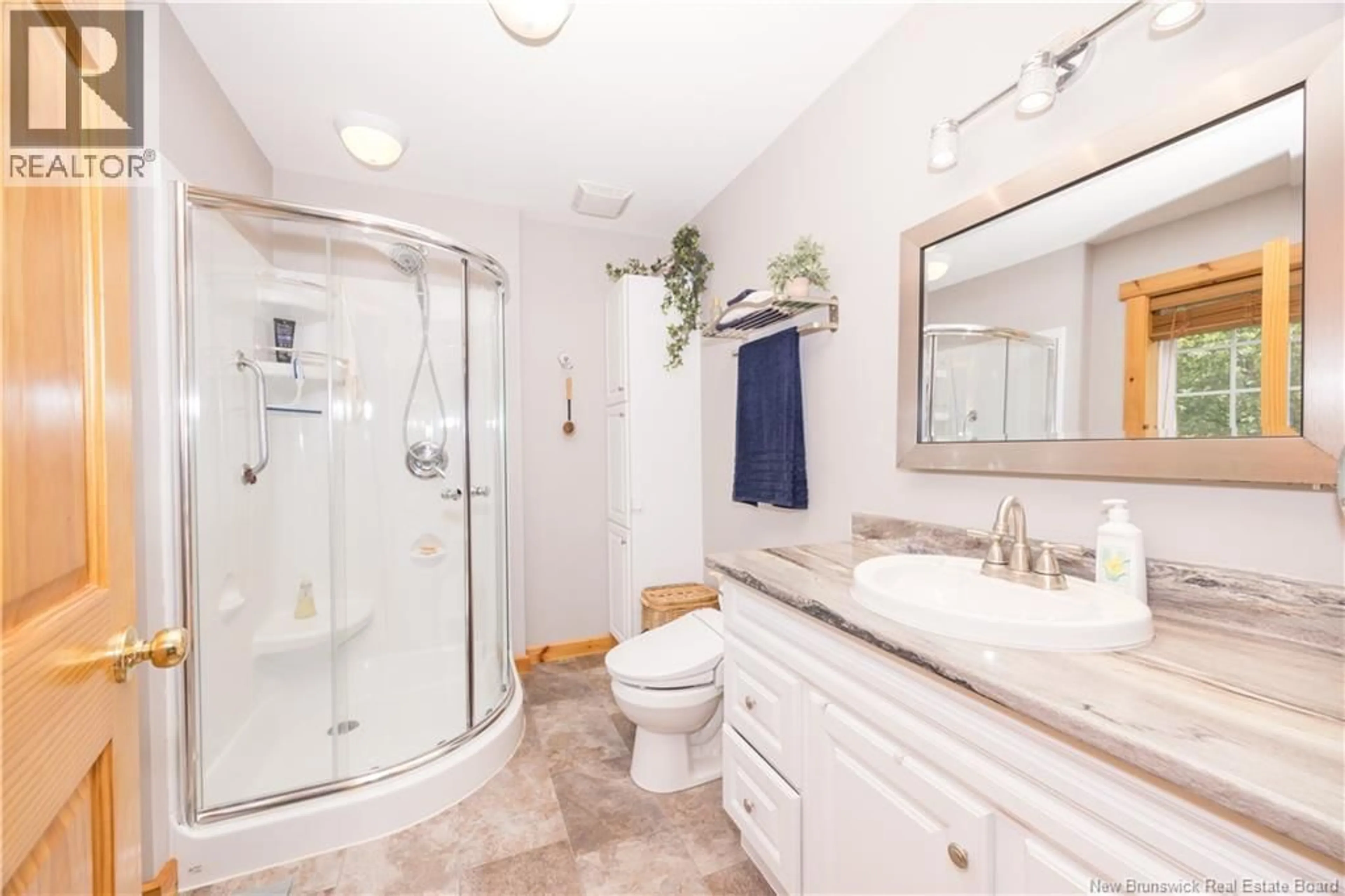 Standard bathroom, ceramic/tile floor for 69 HOLDERS POINT LANE, Scotchtown New Brunswick E4B1X3