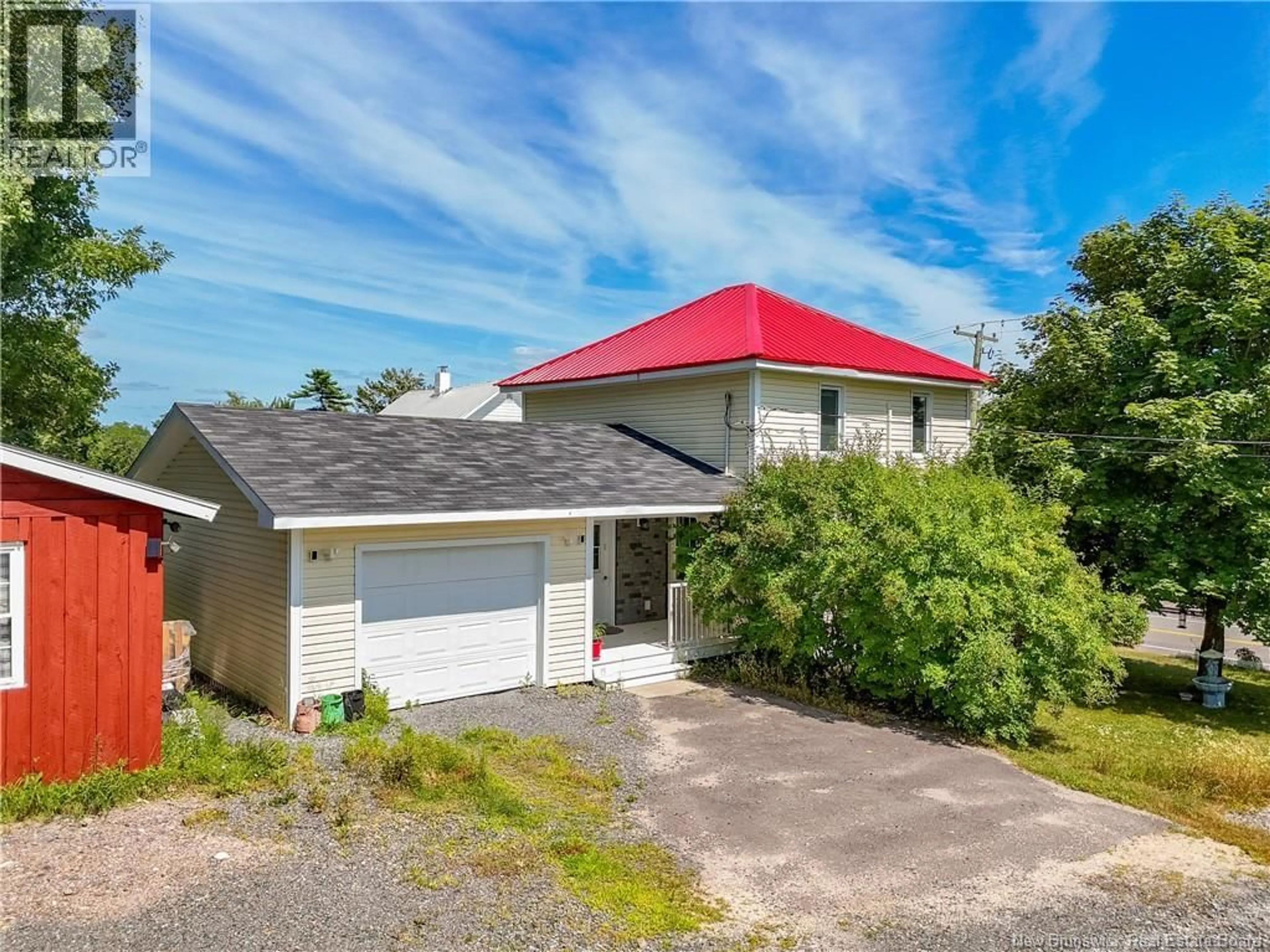 A pic from outside/outdoor area/front of a property/back of a property/a pic from drone, street for 15 VANCEBORO ROAD, McAdam New Brunswick E6J1Z3