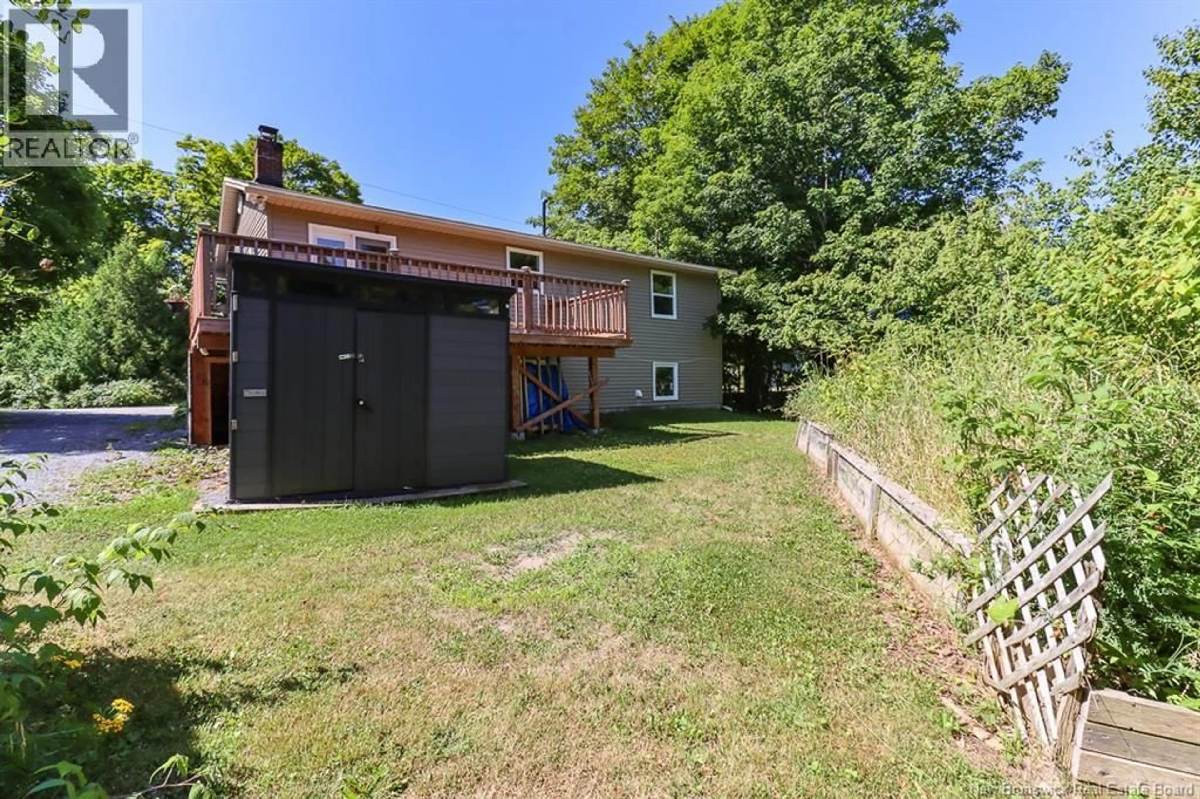 A pic from outside/outdoor area/front of a property/back of a property/a pic from drone, street for 20 SHERYL DRIVE, Rothesay New Brunswick E2S1A7