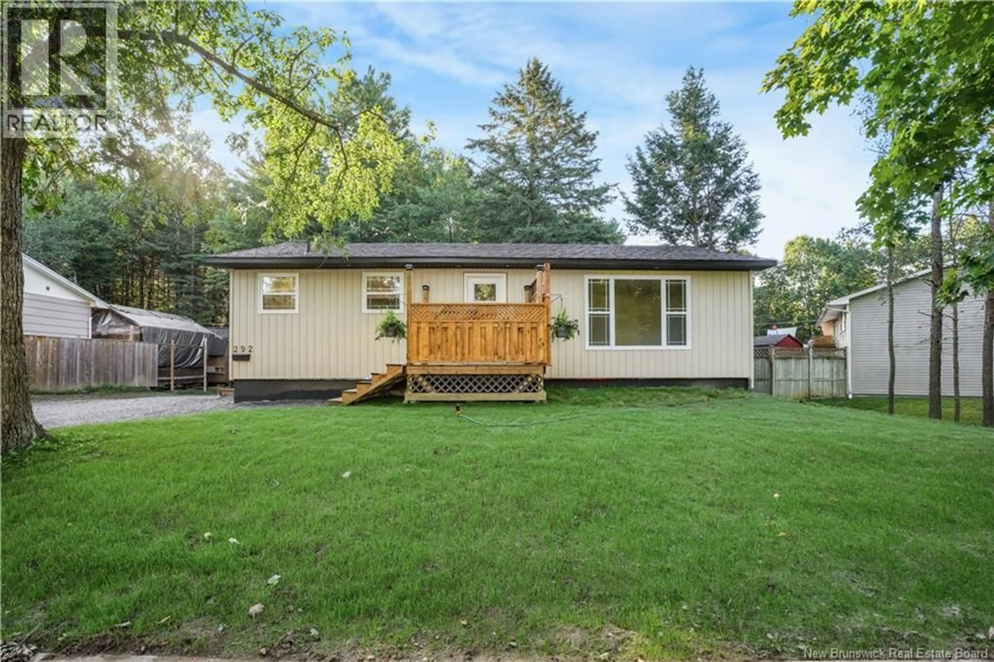 Home with vinyl exterior material, street for 292 MACPHERSON STREET, Marysville New Brunswick E3A4X6