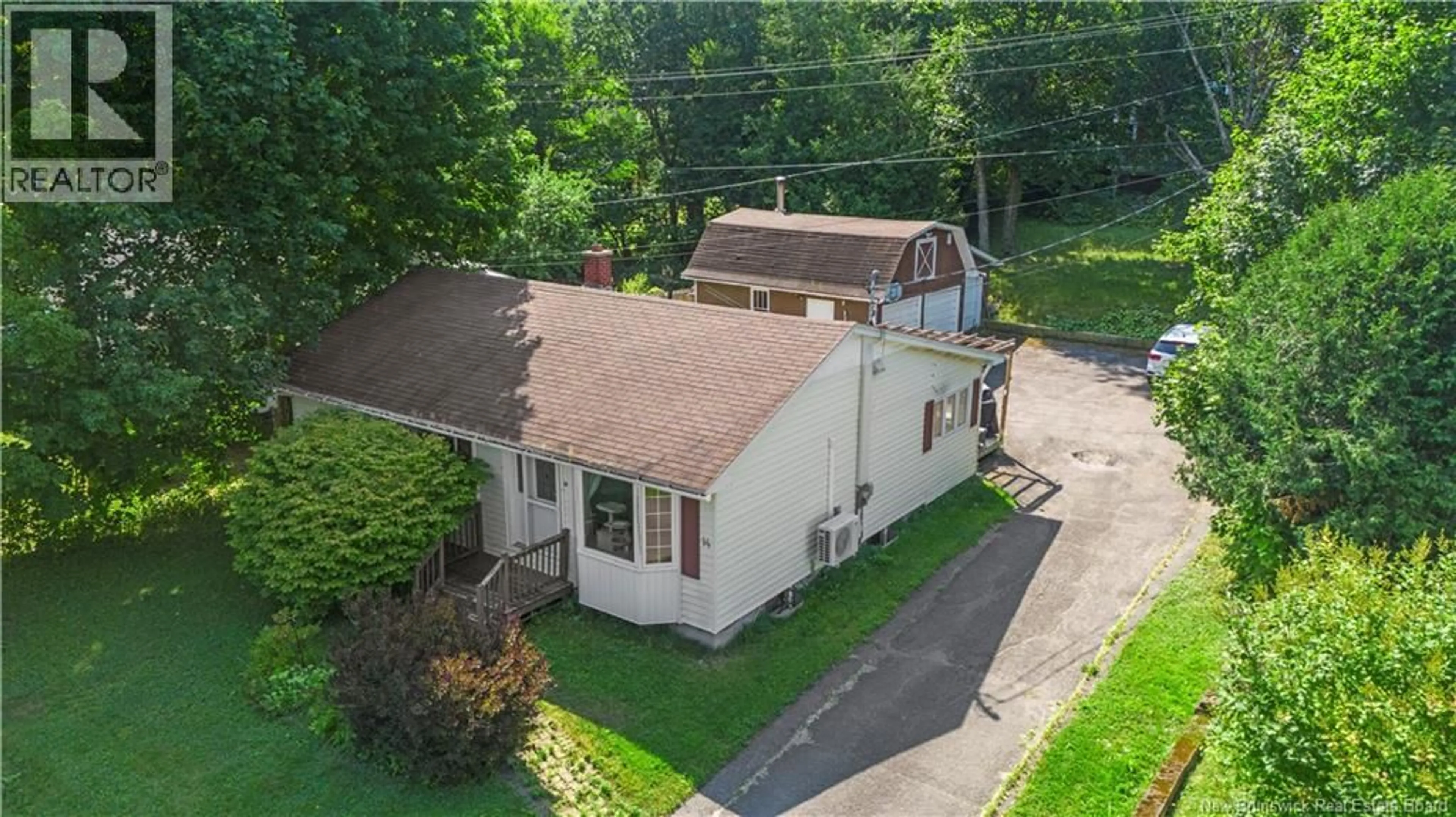 A pic from outside/outdoor area/front of a property/back of a property/a pic from drone, building for 14 MOUNTAIN DRIVE, Fredericton New Brunswick E3C1K2
