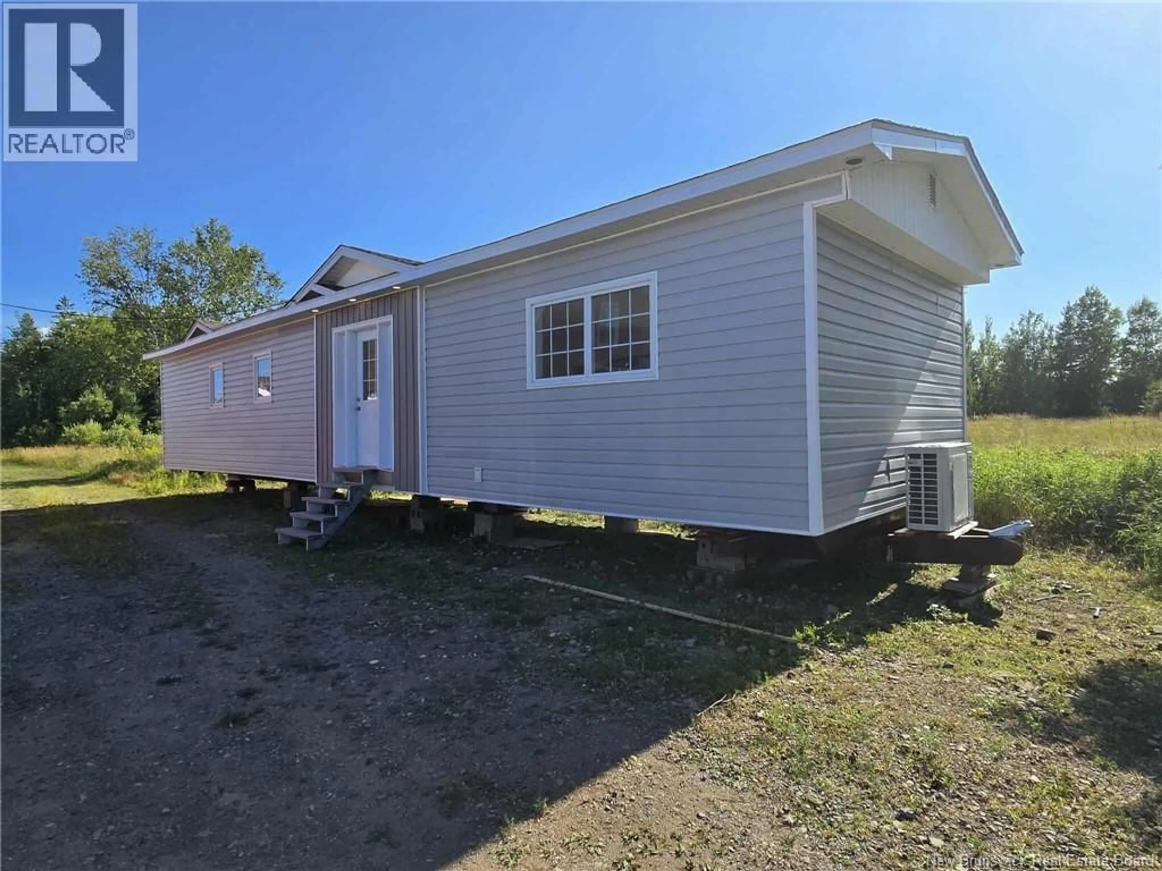 Home with vinyl exterior material, building for 4576 CAPE ROAD, Salmon Beach New Brunswick E2A6C4