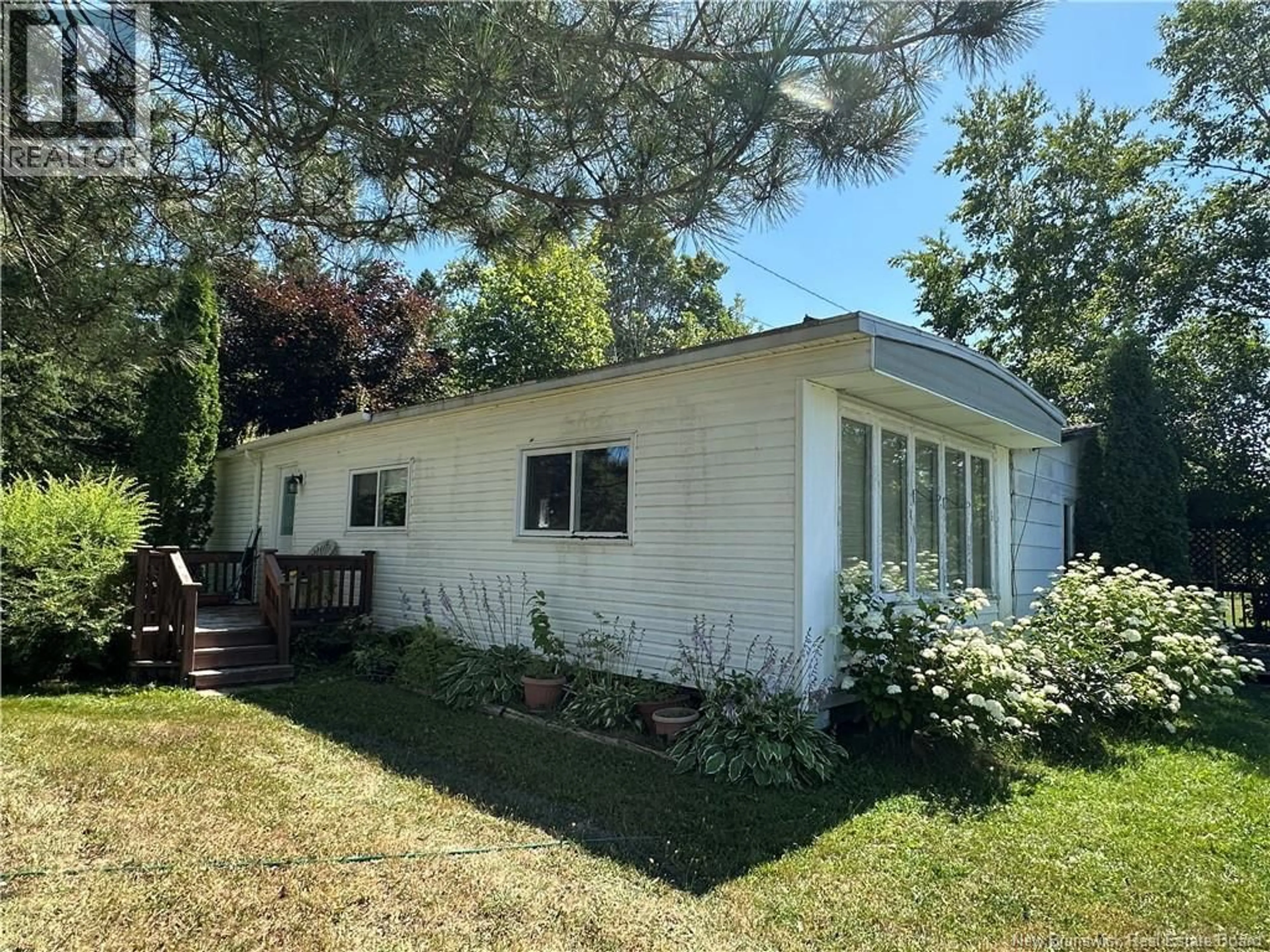 Home with vinyl exterior material, water/lake/river/ocean view for 1 DOUCET LANE, Nash Creek New Brunswick E8G1Y1