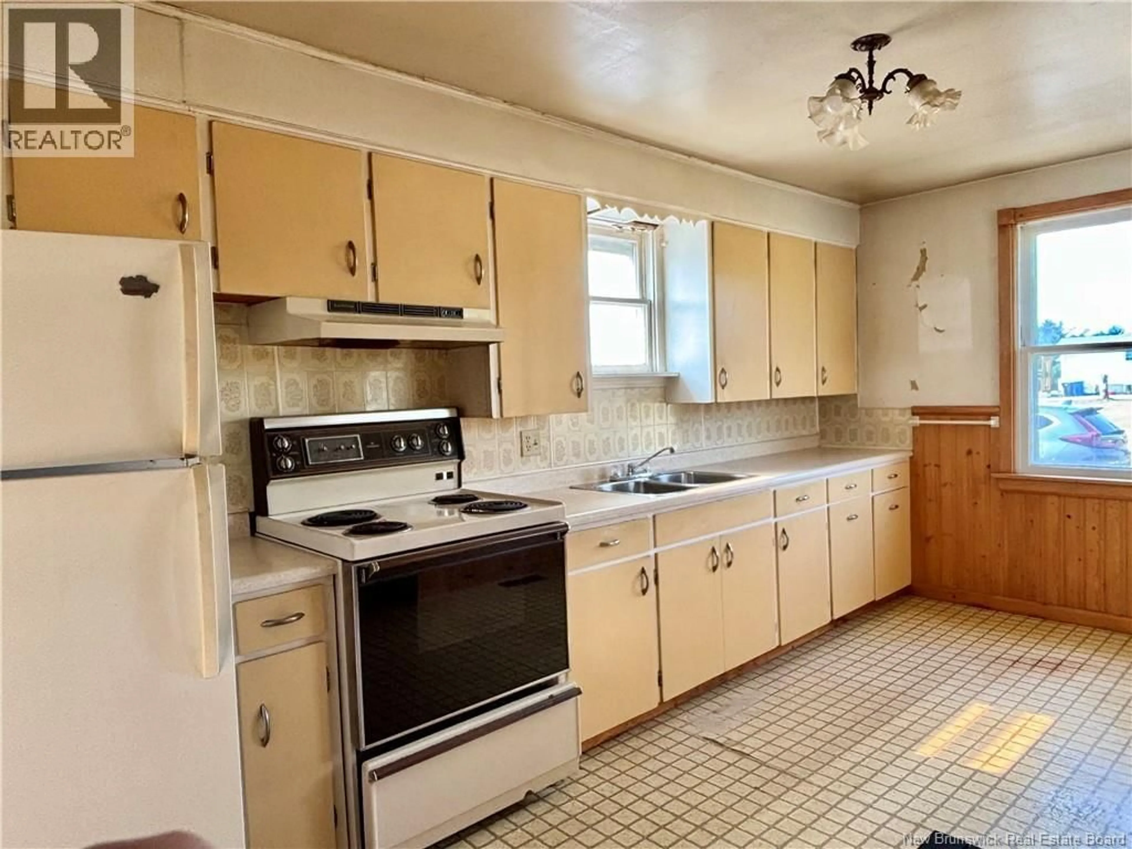 Standard kitchen, unknown for 4100 RTE 11, Tabusintac New Brunswick E9H1H9