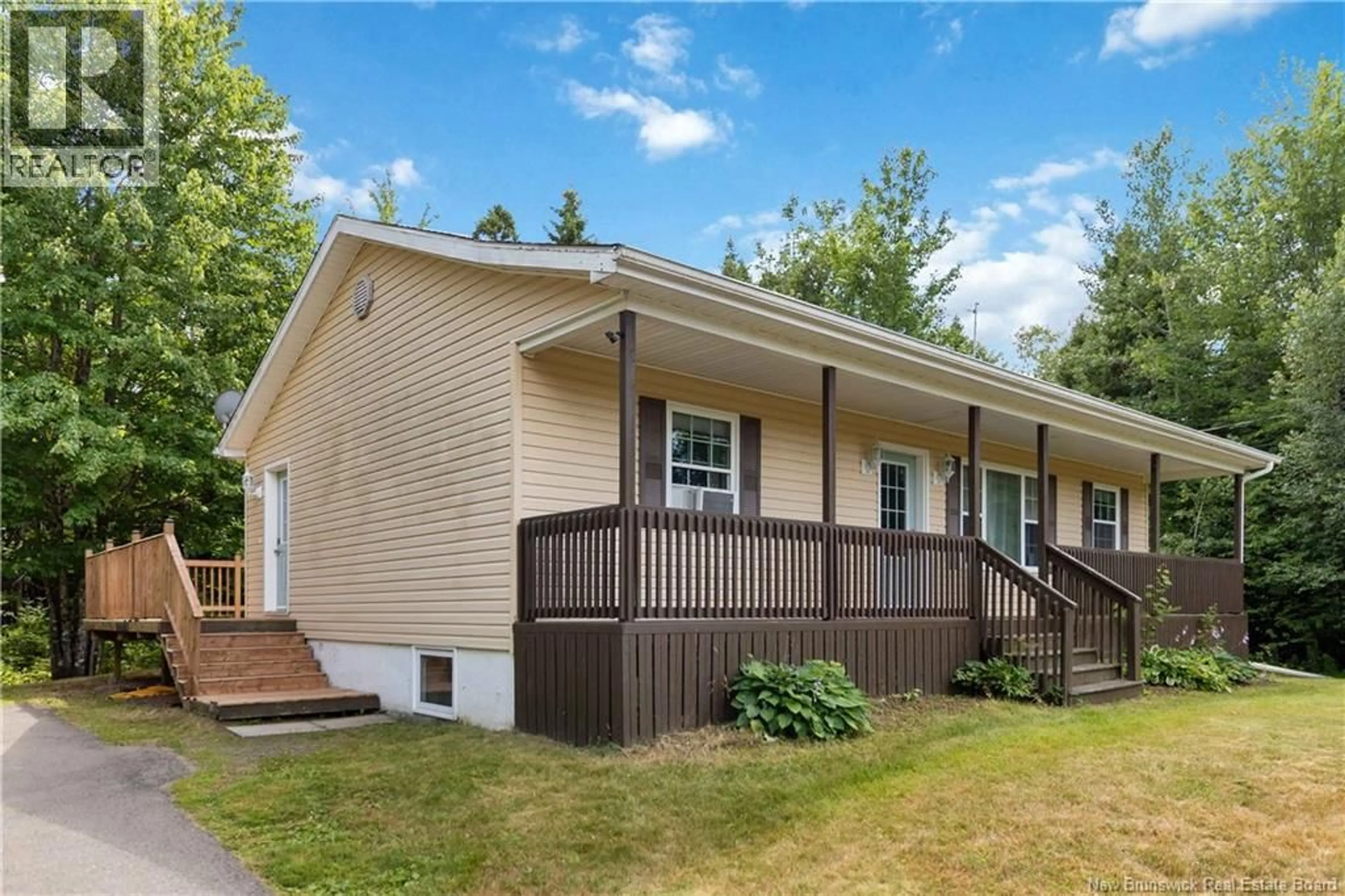 Home with vinyl exterior material, unknown for 7925 515 ROUTE, Saint-Paul New Brunswick E4T3R5