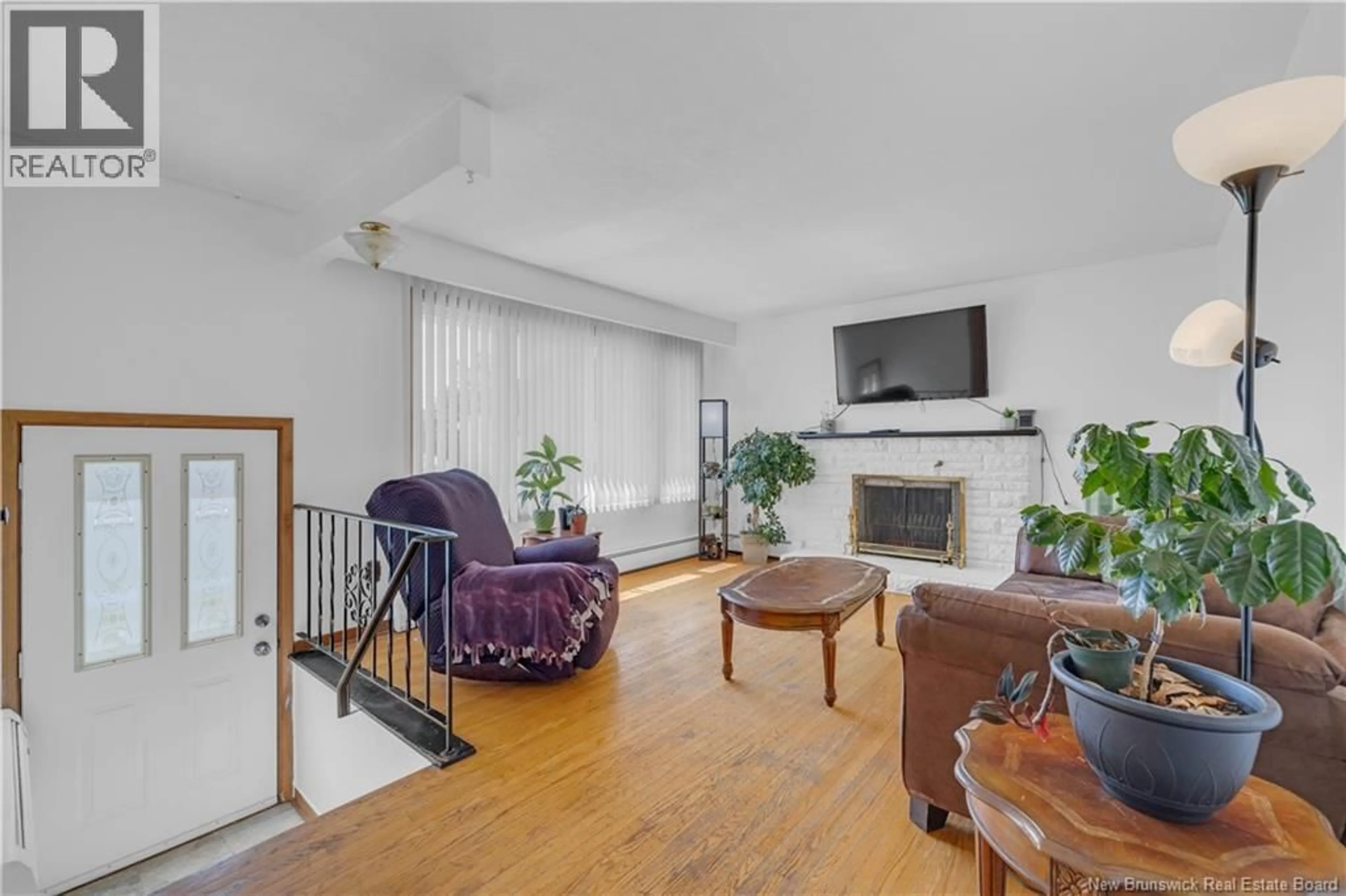 Living room with furniture, unknown for 31 DOROTHEA DRIVE, Saint John New Brunswick E2J3H9
