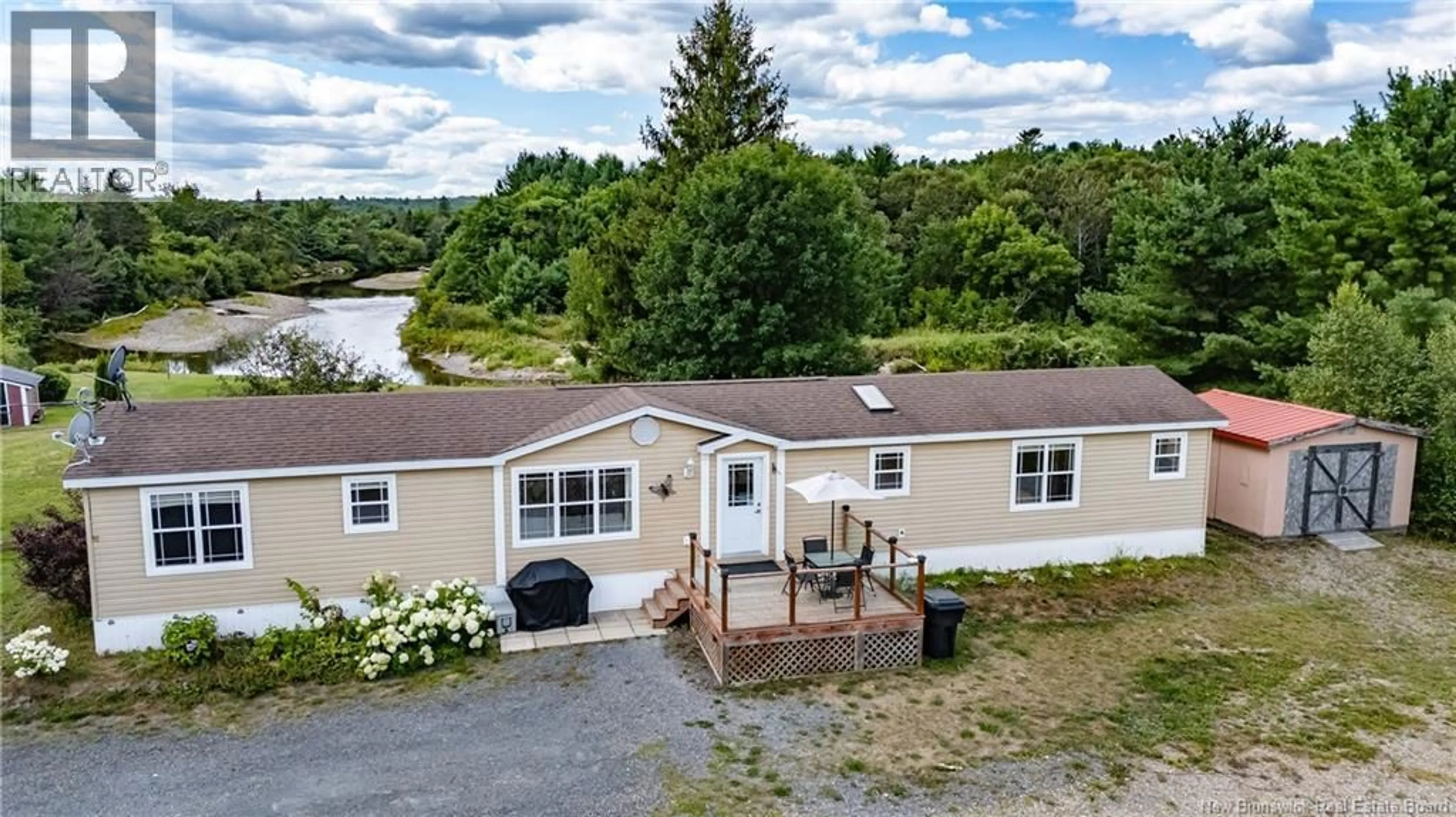 A pic from outside/outdoor area/front of a property/back of a property/a pic from drone, water/lake/river/ocean view for 1334 ROUTE 104, Keswick New Brunswick E4L2G7