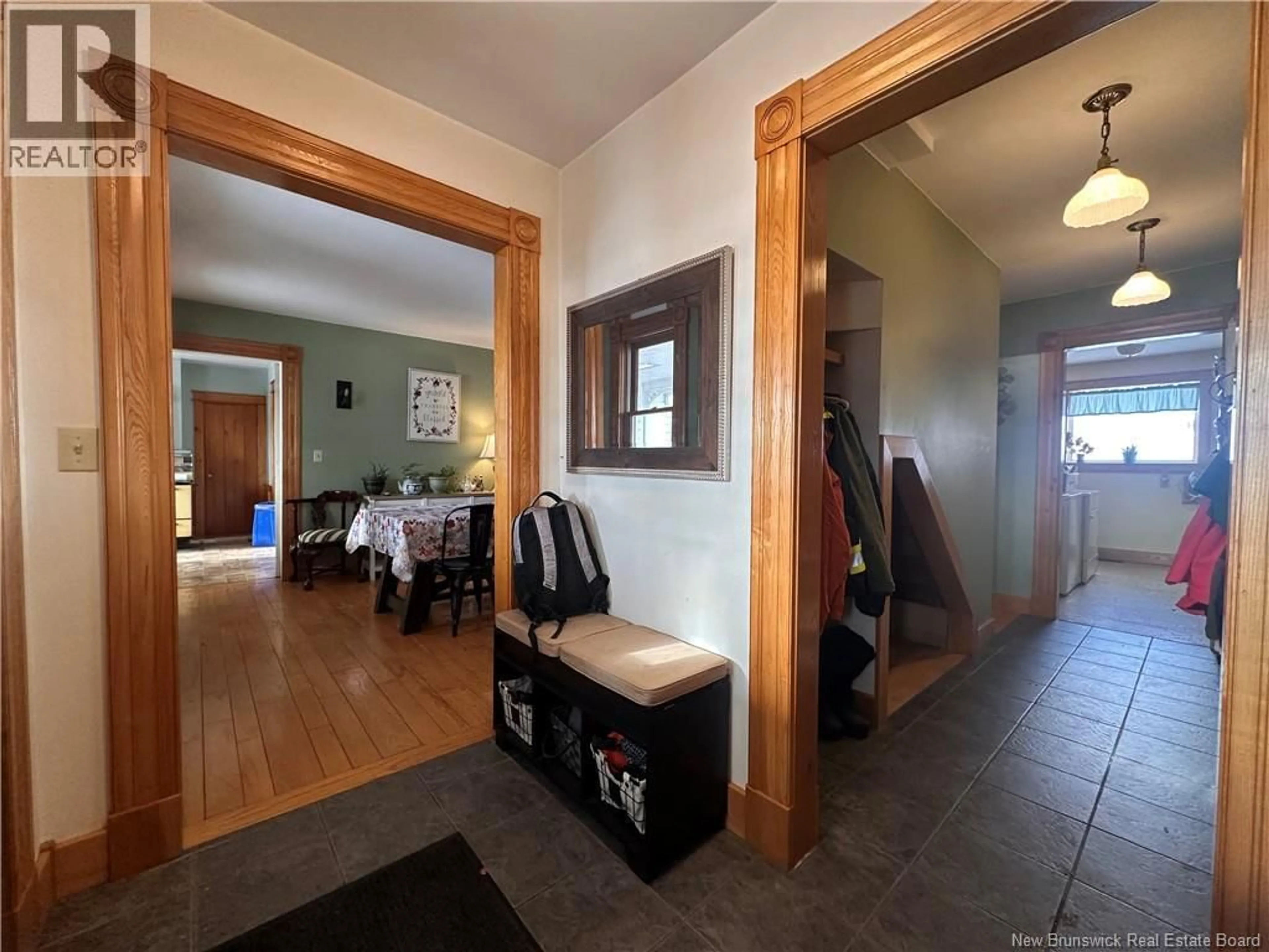 Indoor foyer for 4790 ROUTE 105, Upper Queensbury New Brunswick E6G1W6