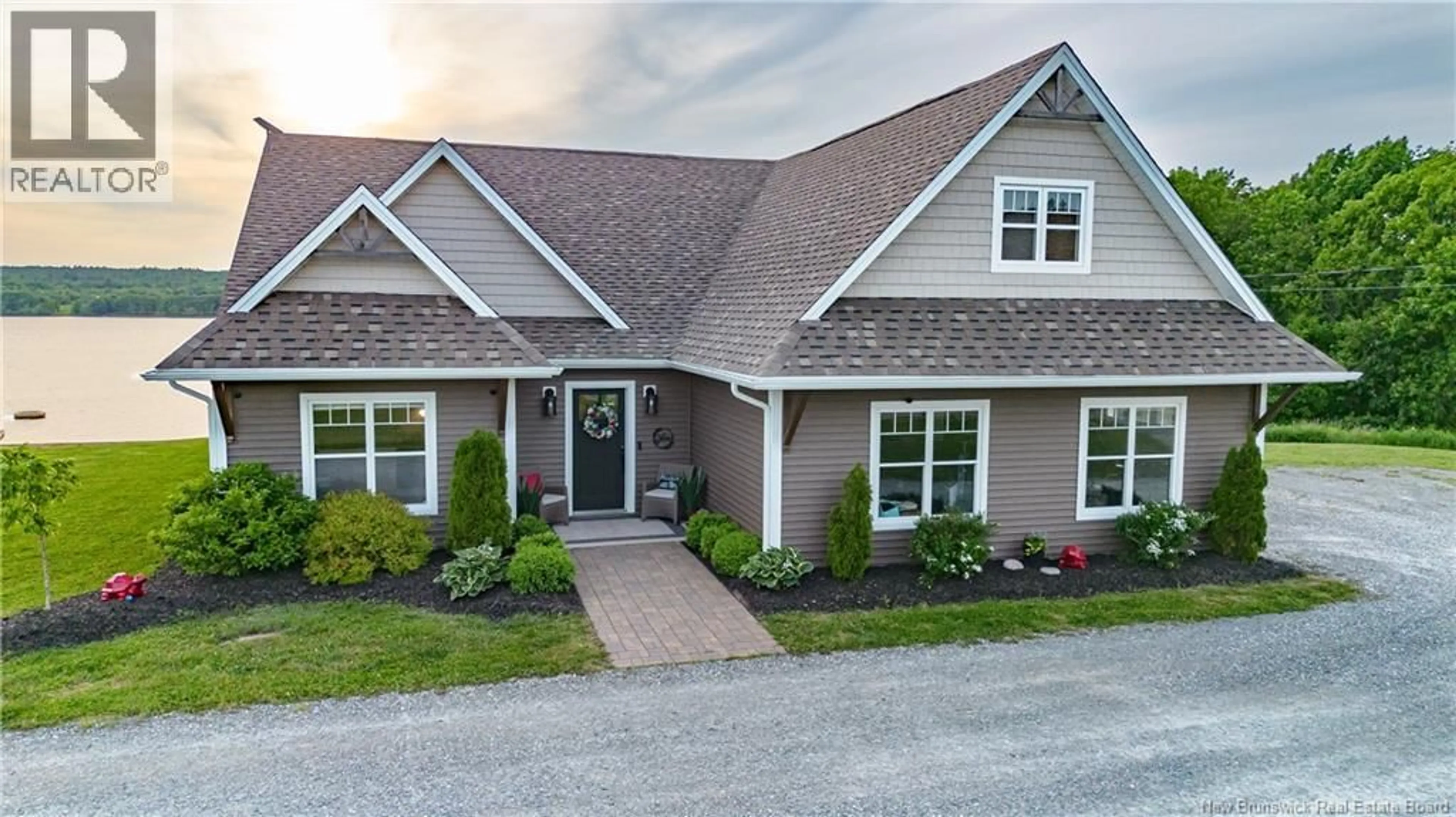 Home with vinyl exterior material, street for 1304 SCENIC NARROWS BOULEVARD, Cambridge-Narrows New Brunswick E4C2N6