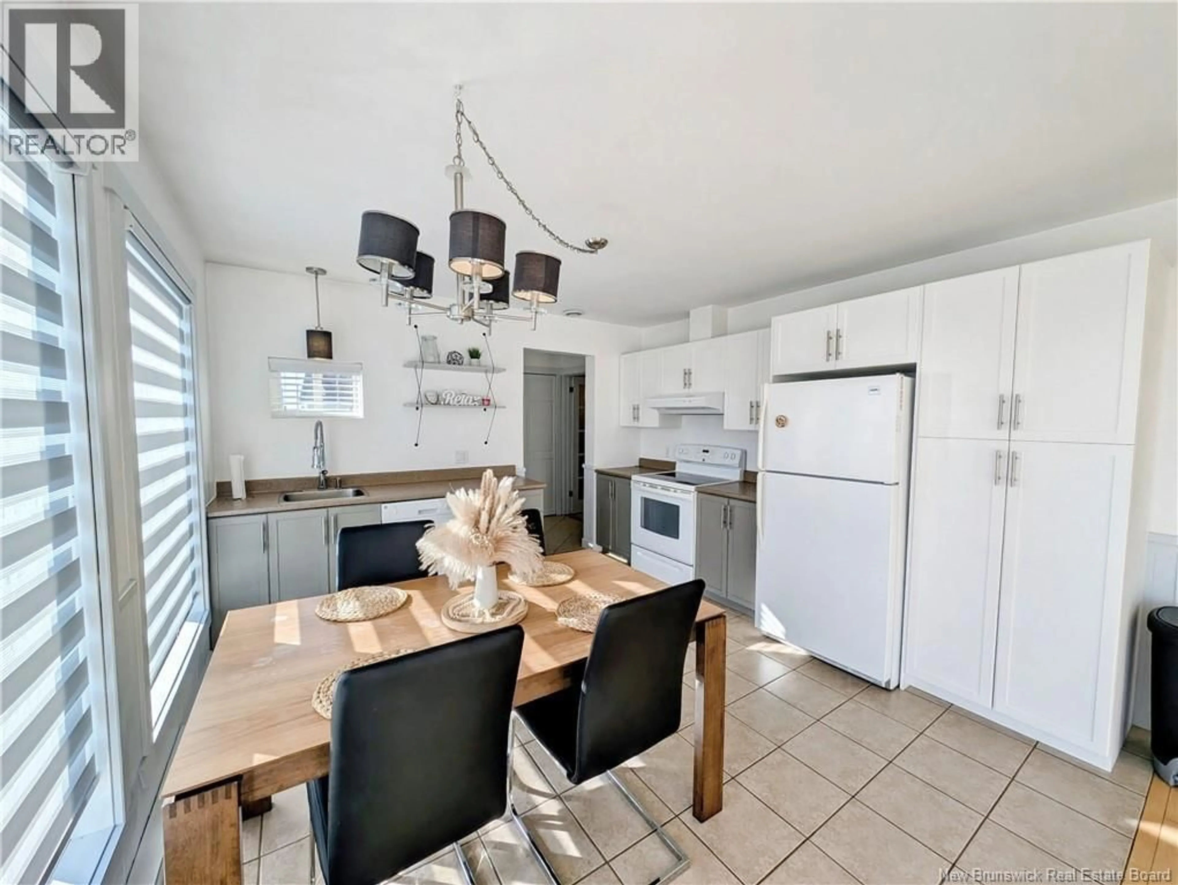 Open concept kitchen, unknown for 49 RUE DES CHALETS, Inkerman Ferry New Brunswick E8P1V8