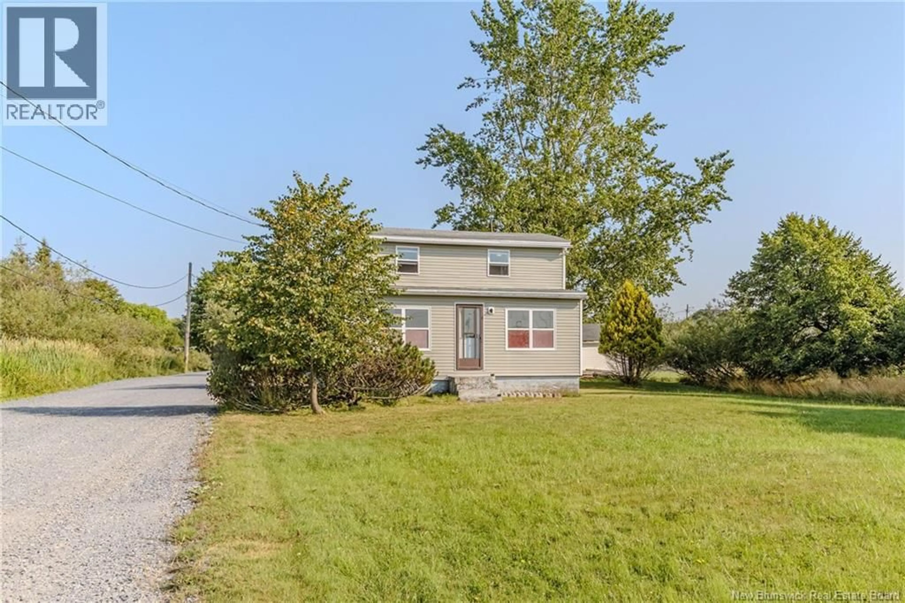 A pic from outside/outdoor area/front of a property/back of a property/a pic from drone, street for 20 DUTCH GARDEN LANE, Saint John New Brunswick E2H2V9