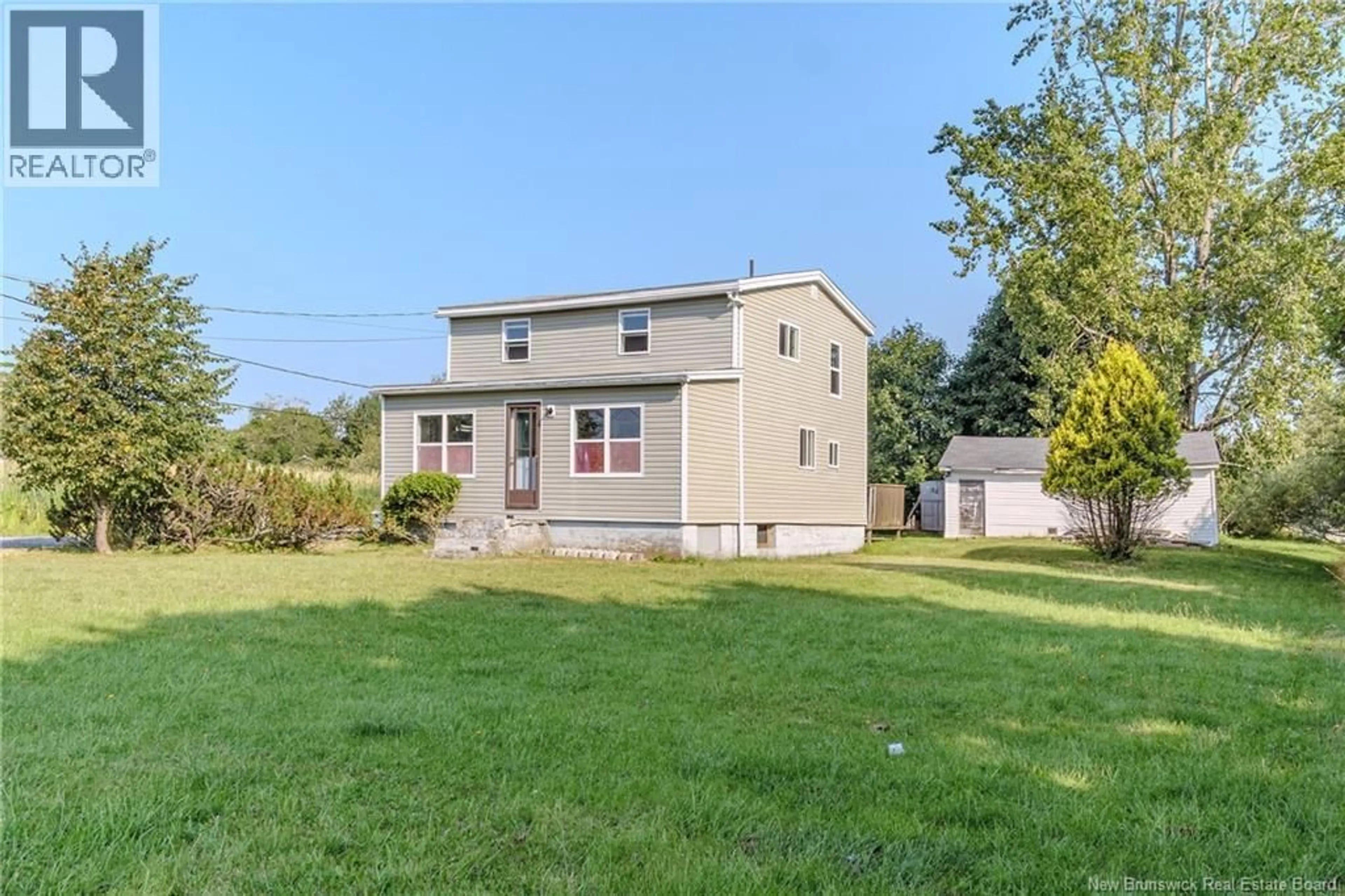 A pic from outside/outdoor area/front of a property/back of a property/a pic from drone, street for 20 DUTCH GARDEN LANE, Saint John New Brunswick E2H2V9