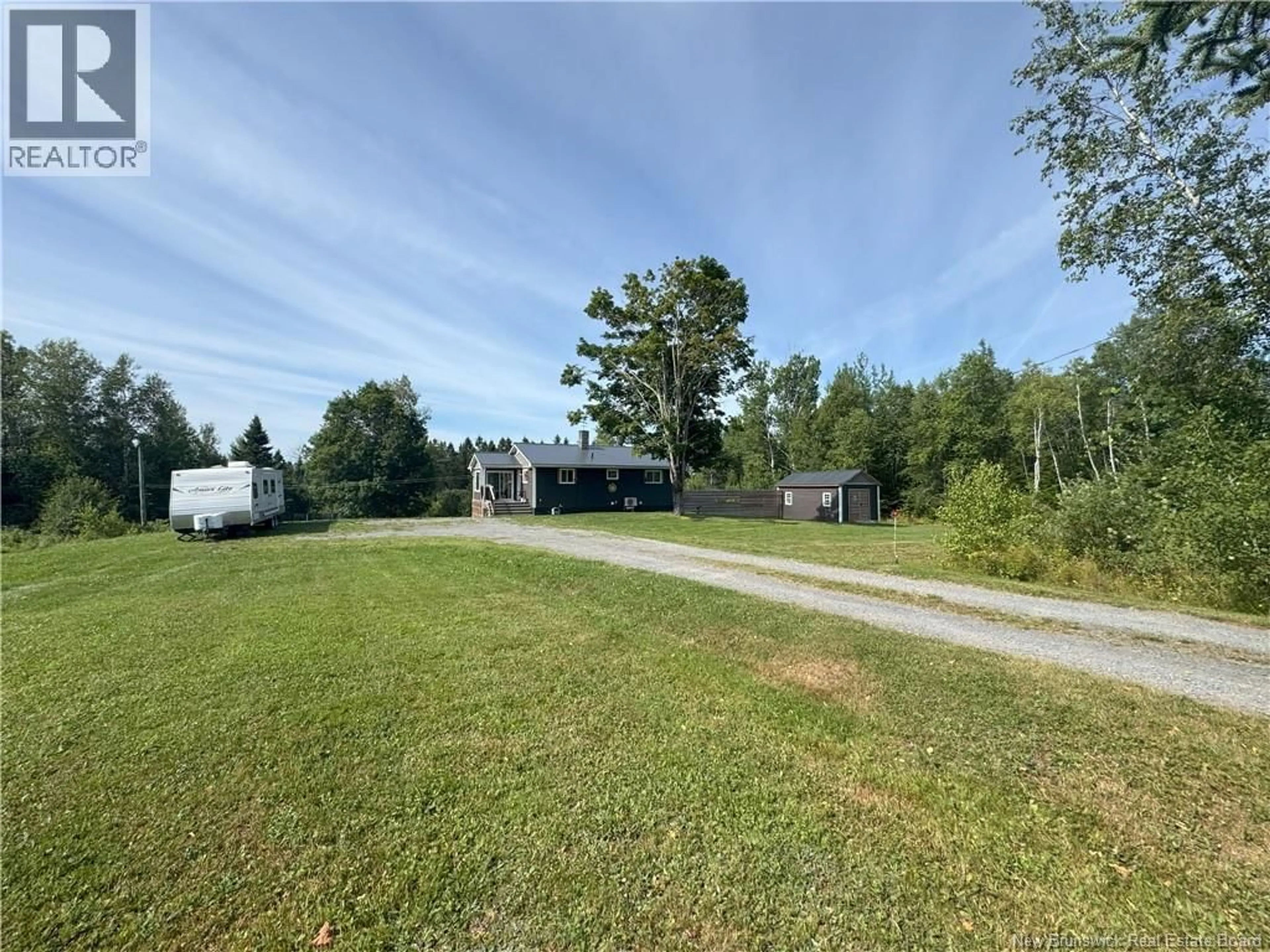 A pic from outside/outdoor area/front of a property/back of a property/a pic from drone, water/lake/river/ocean view for 2175 ROUTE 107, Williamsburg New Brunswick E6B1X5