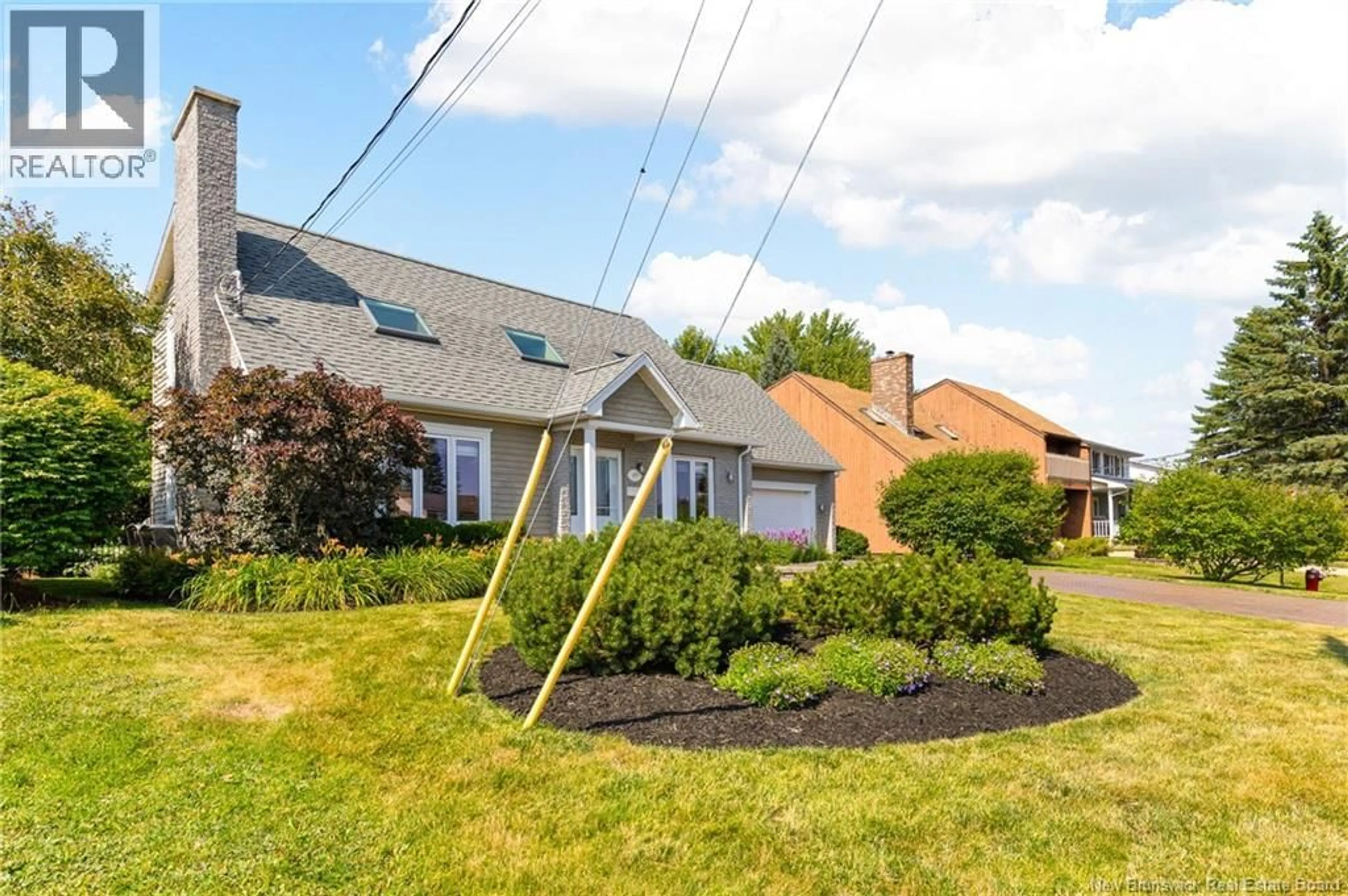 Patio, street for 305 JEAN DAROIS, Dieppe New Brunswick E1A6B2