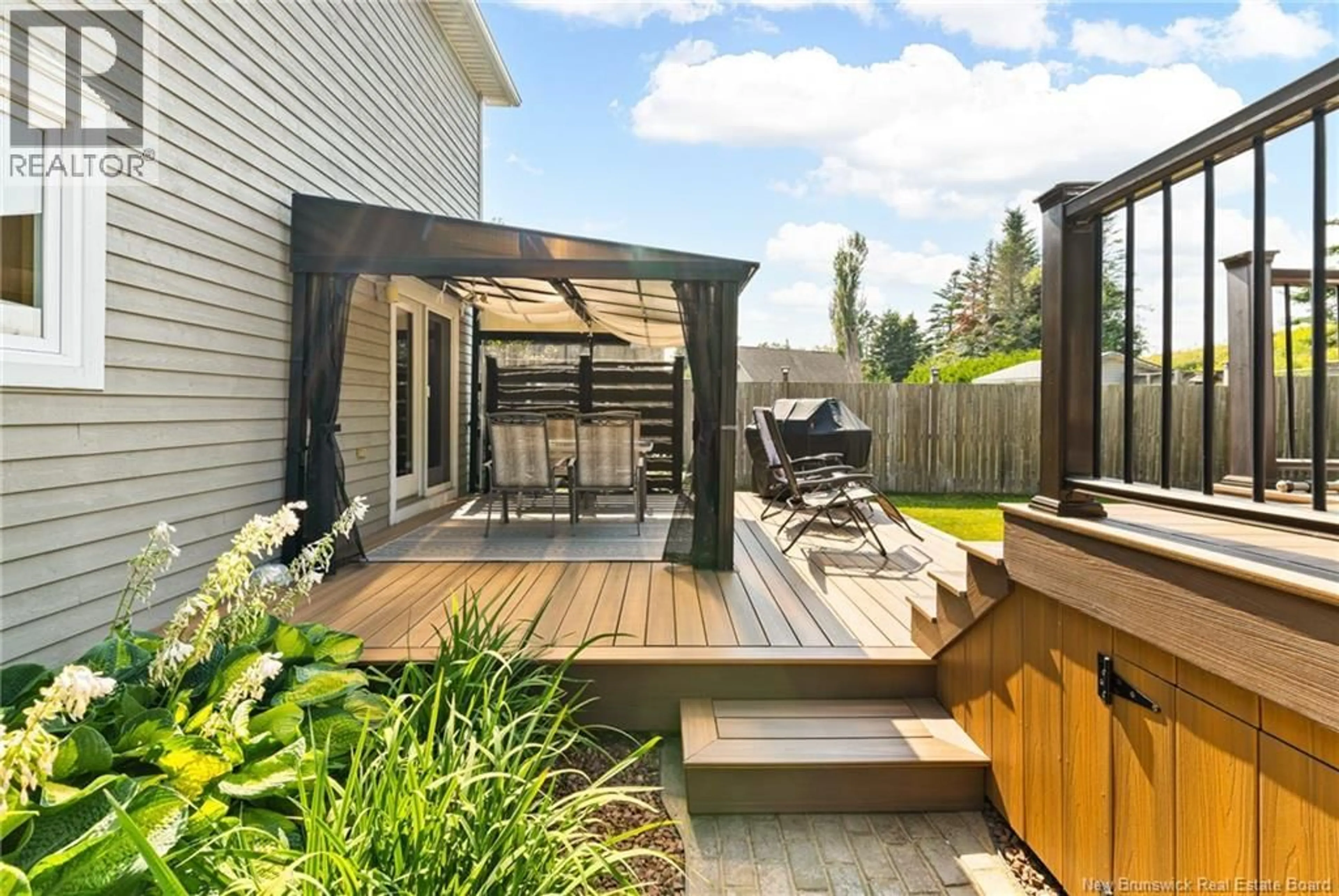 Patio, street for 305 JEAN DAROIS, Dieppe New Brunswick E1A6B2