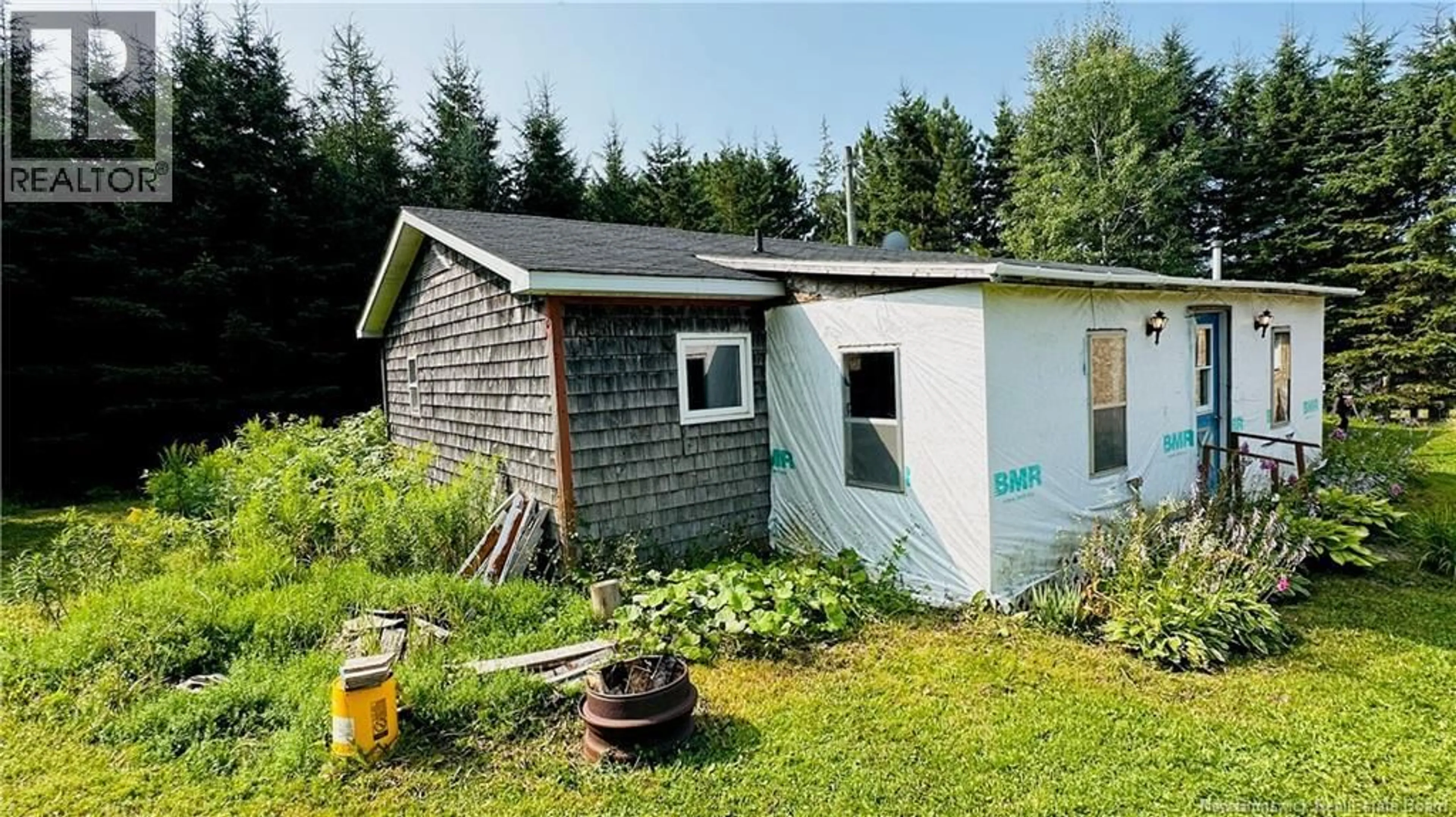 Shed for 8495 107 ROUTE, Glassville New Brunswick E7L4T4