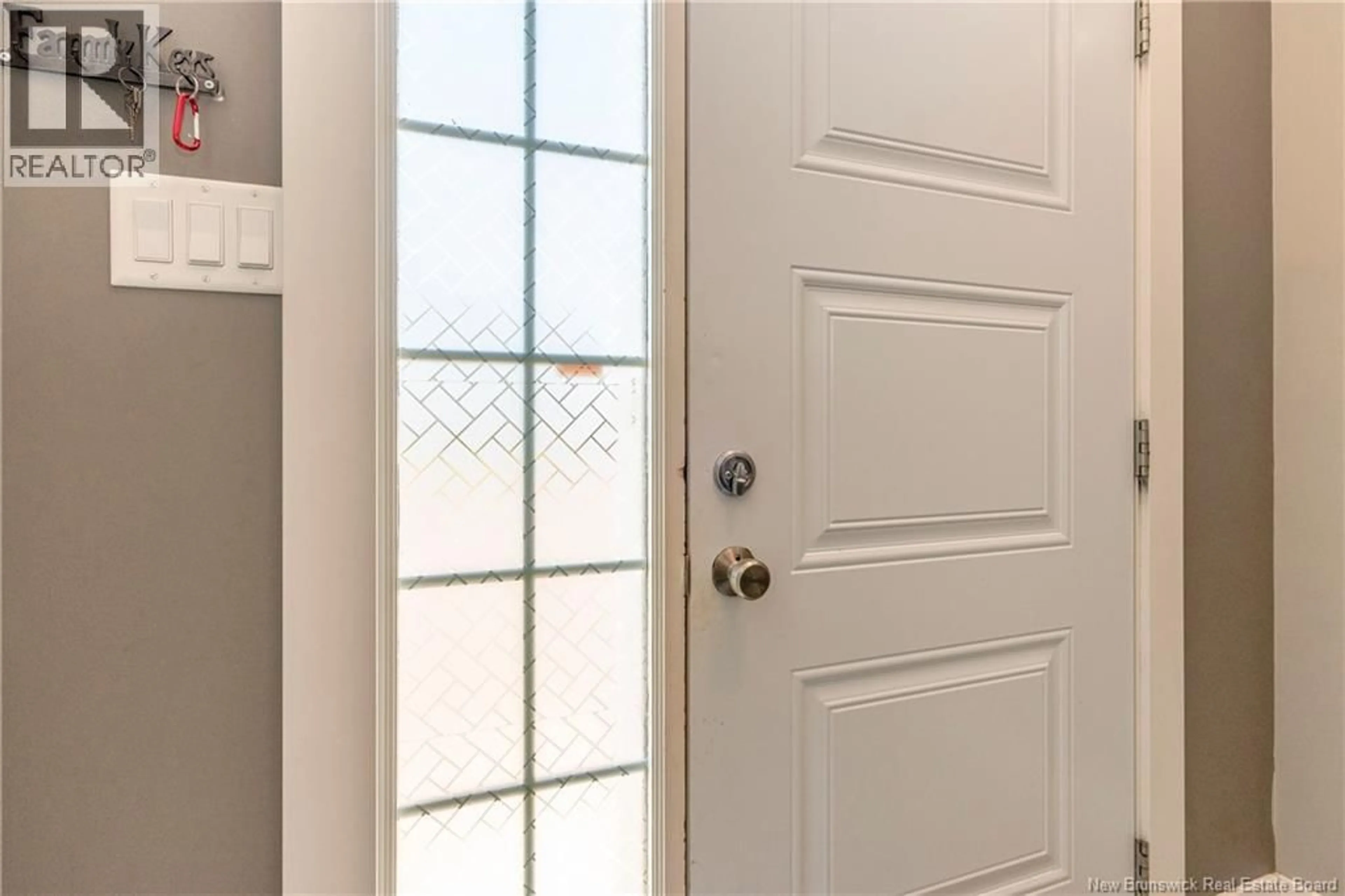 Indoor entryway for 113 GAMBIA STREET, Moncton New Brunswick E1G5S9