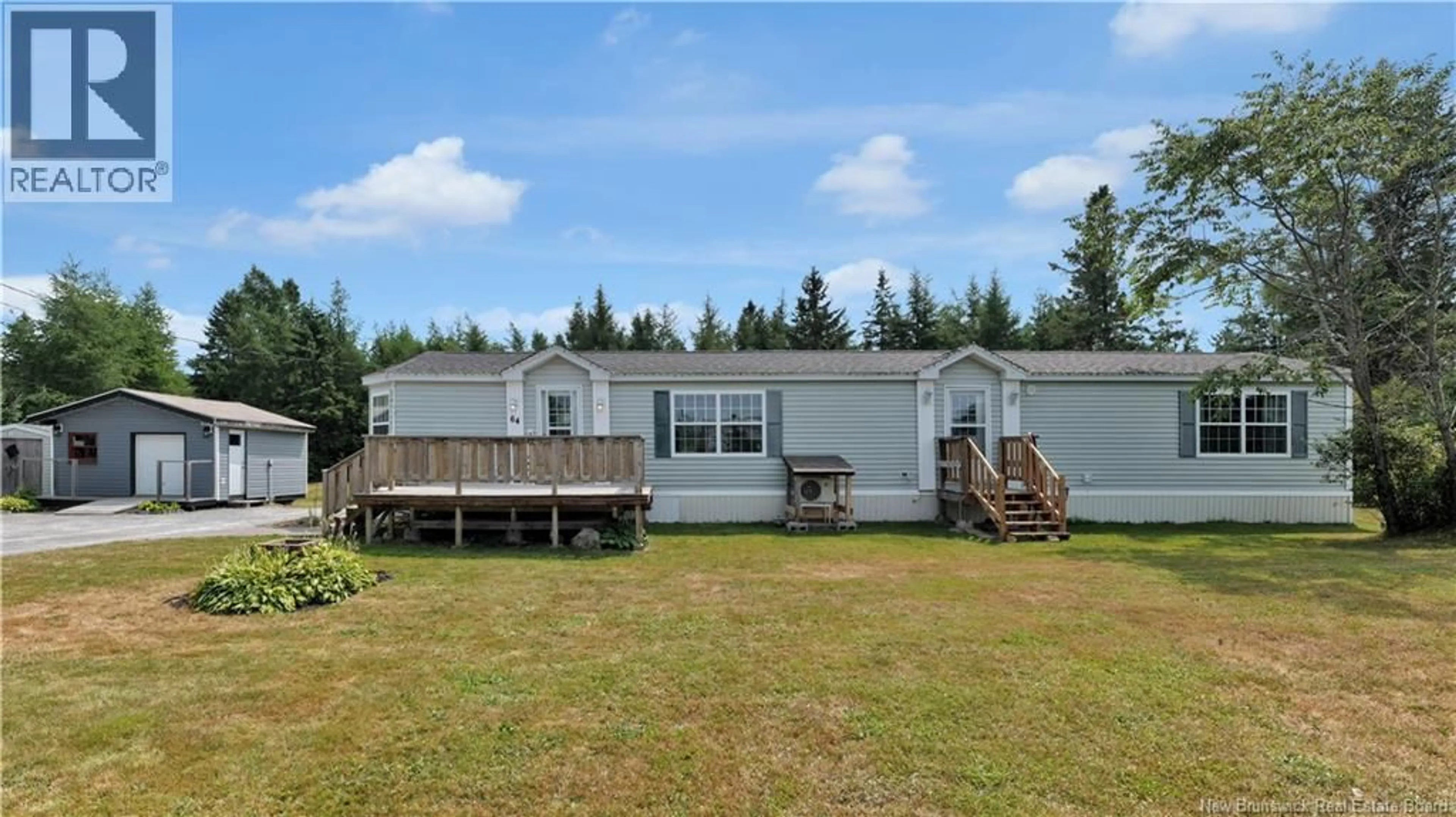 Home with vinyl exterior material, water/lake/river/ocean view for 64 TAYLOR LAKE ROAD, Willow Grove New Brunswick E2S1R1