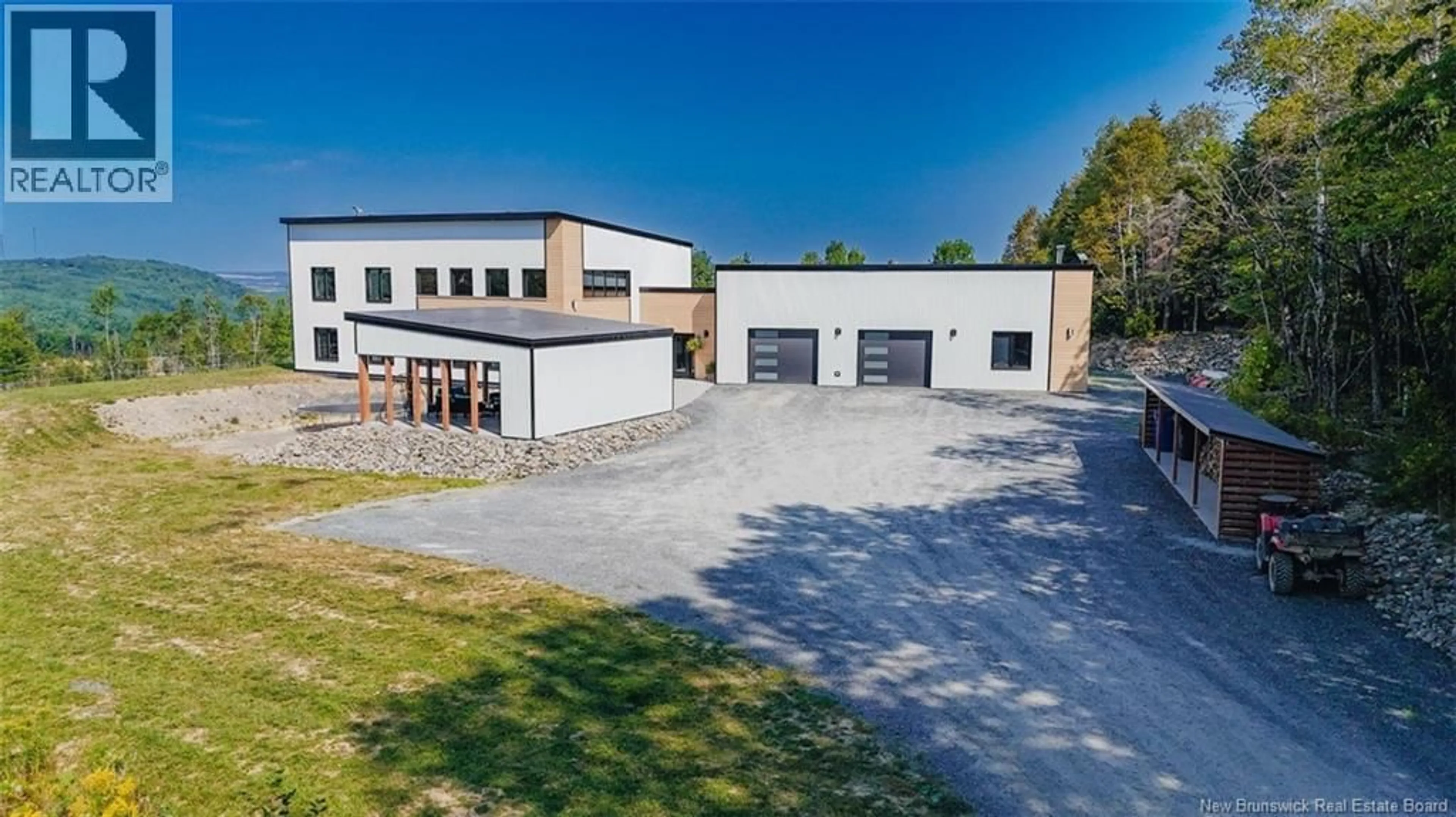 A pic from outside/outdoor area/front of a property/back of a property/a pic from drone, building for 3156 ROUTE 585, Newbridge New Brunswick E7N1K5