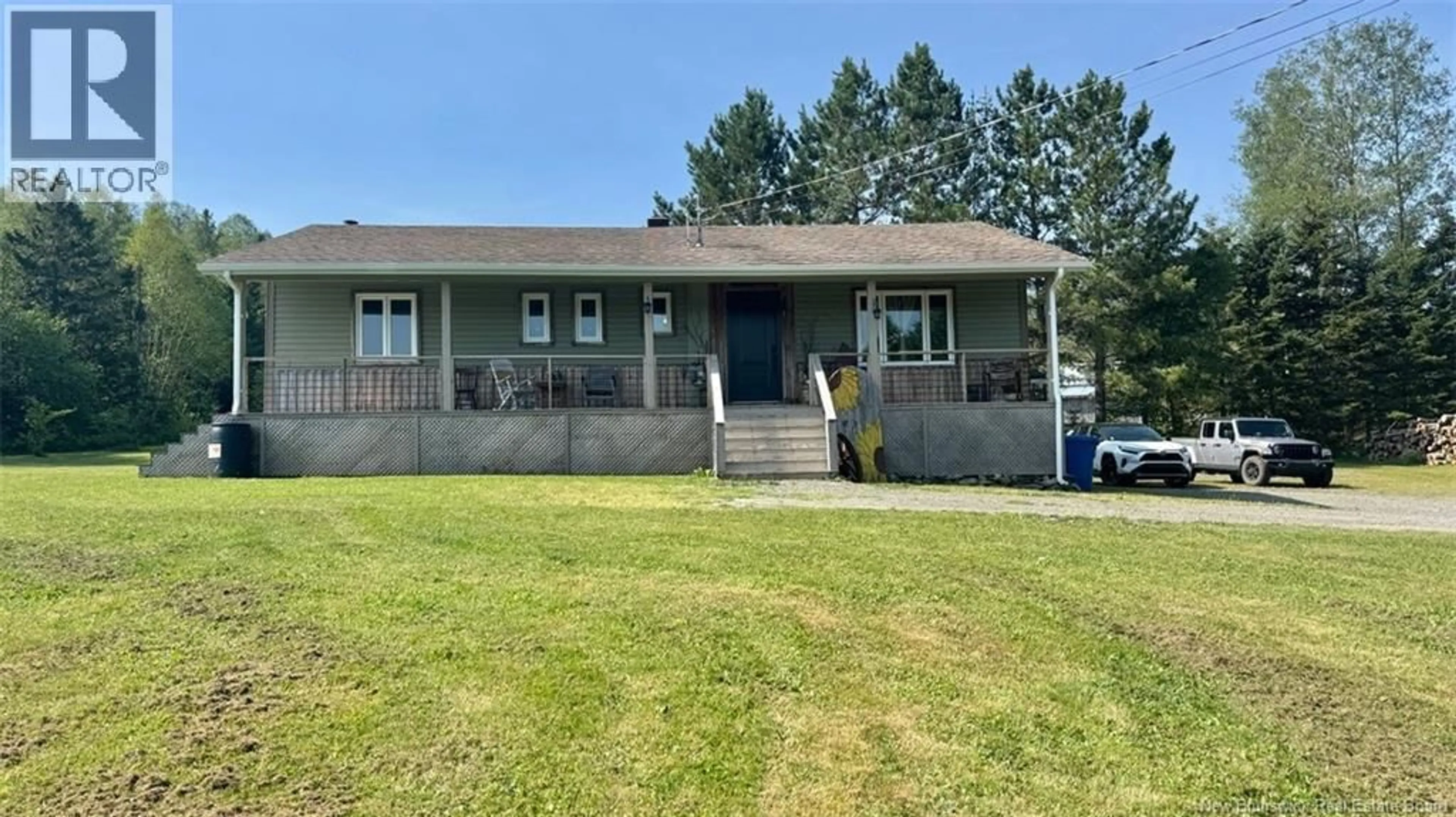 A pic from outside/outdoor area/front of a property/back of a property/a pic from drone, building for 402 ROUSSEL MARTIN ROAD, Saint-Joseph New Brunswick E7B2R5