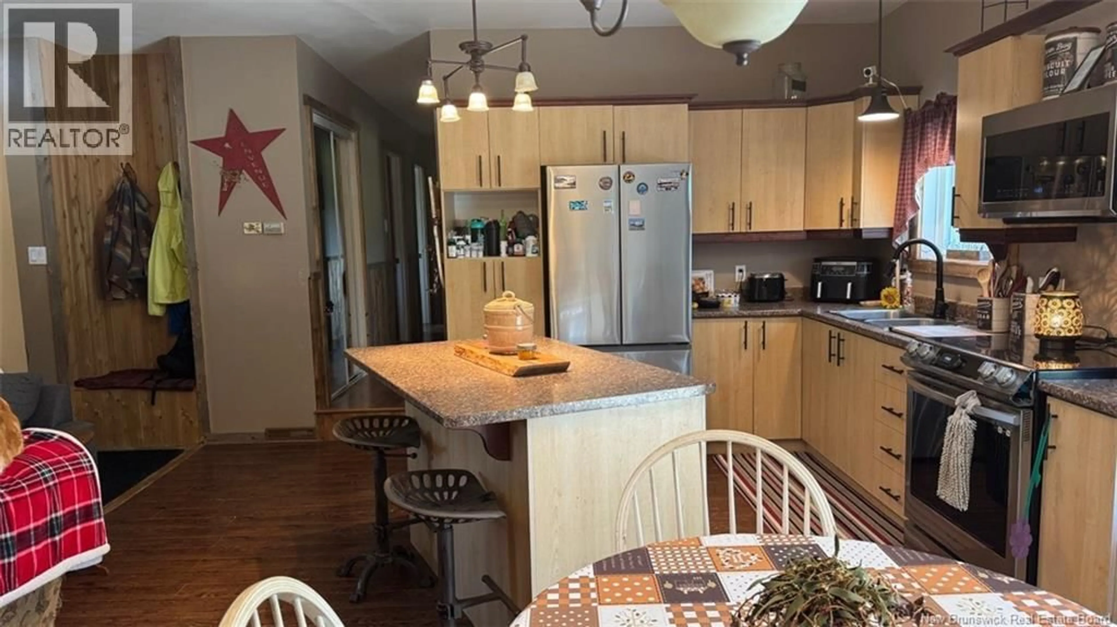 Open concept kitchen, unknown for 402 ROUSSEL MARTIN ROAD, Saint-Joseph New Brunswick E7B2R5